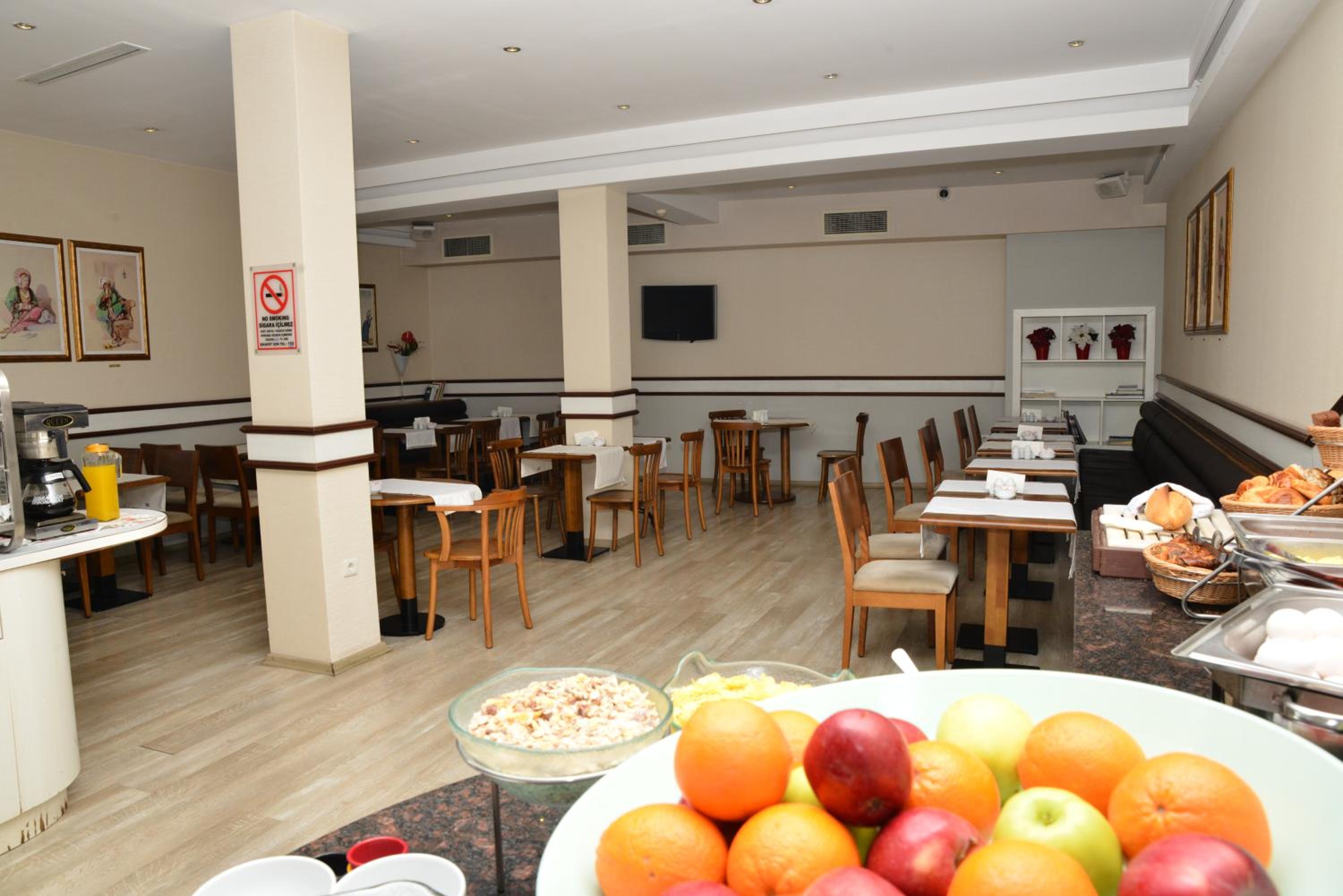 Ilkay Hotel - Image 12