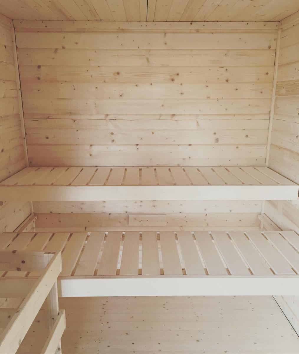 De Meute holiday home with sauna & jacuzzi!