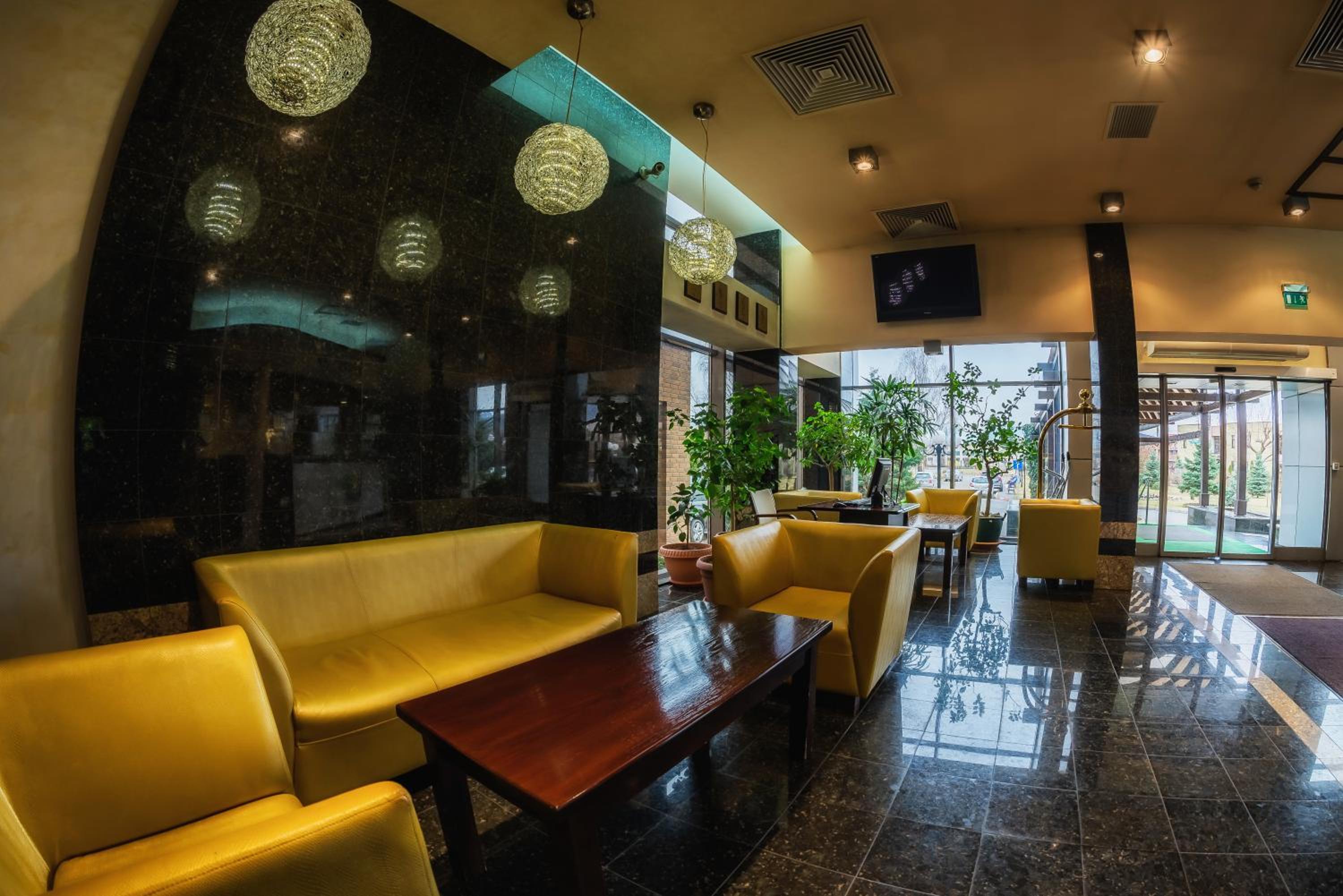 Apollo Wellness Club view 3