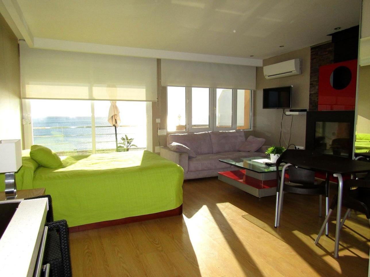 Carihuela Beach Apartamentos
