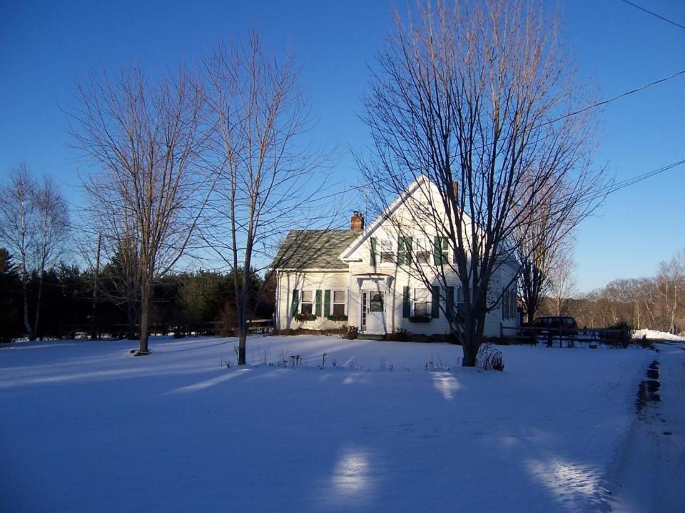 Clary Lake Bed and Breakfast