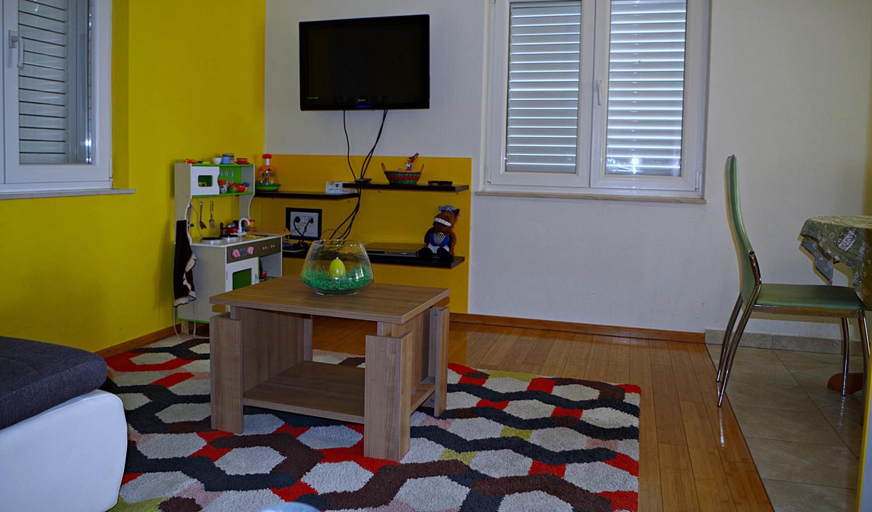 Photo 12