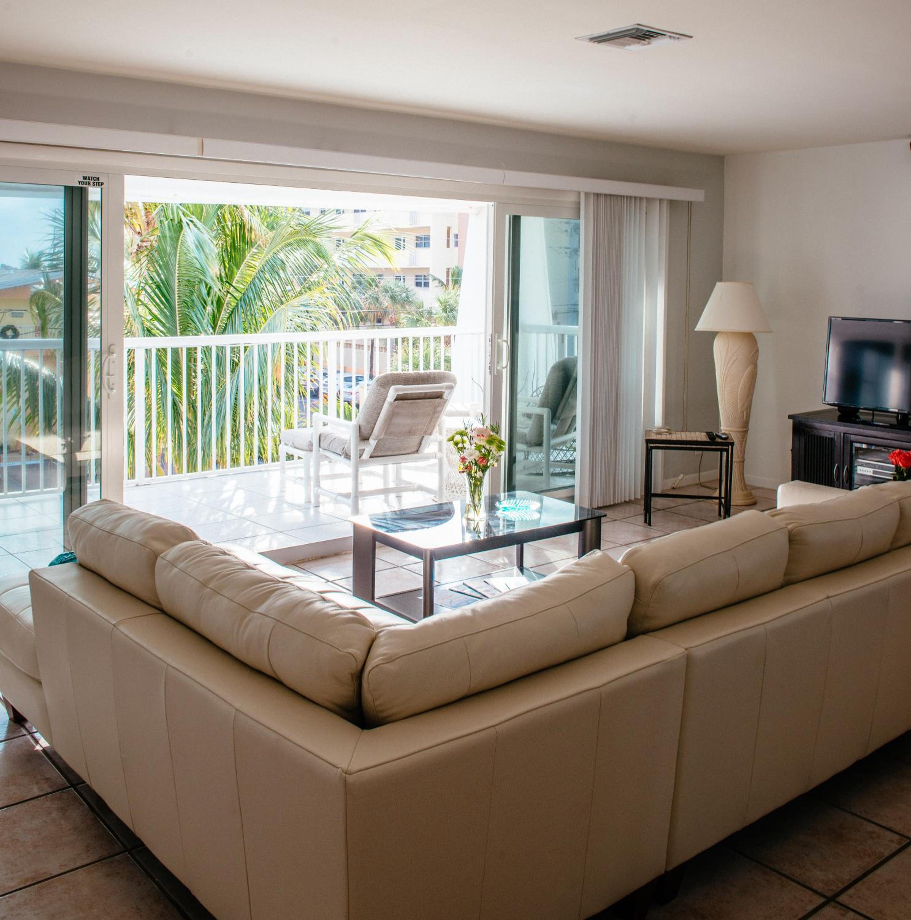 Sea Spray Inn