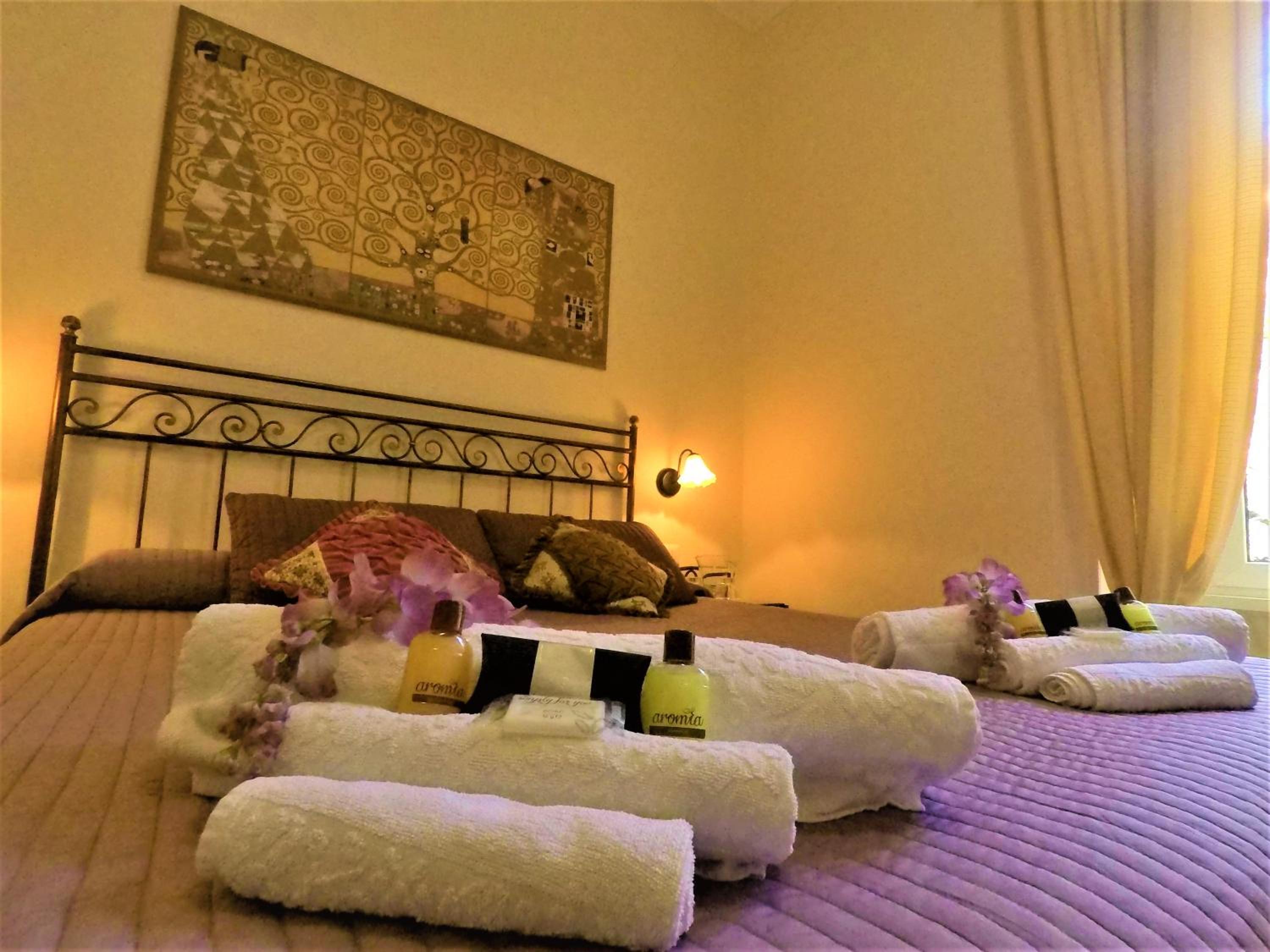 Tucci's Roma Guest House