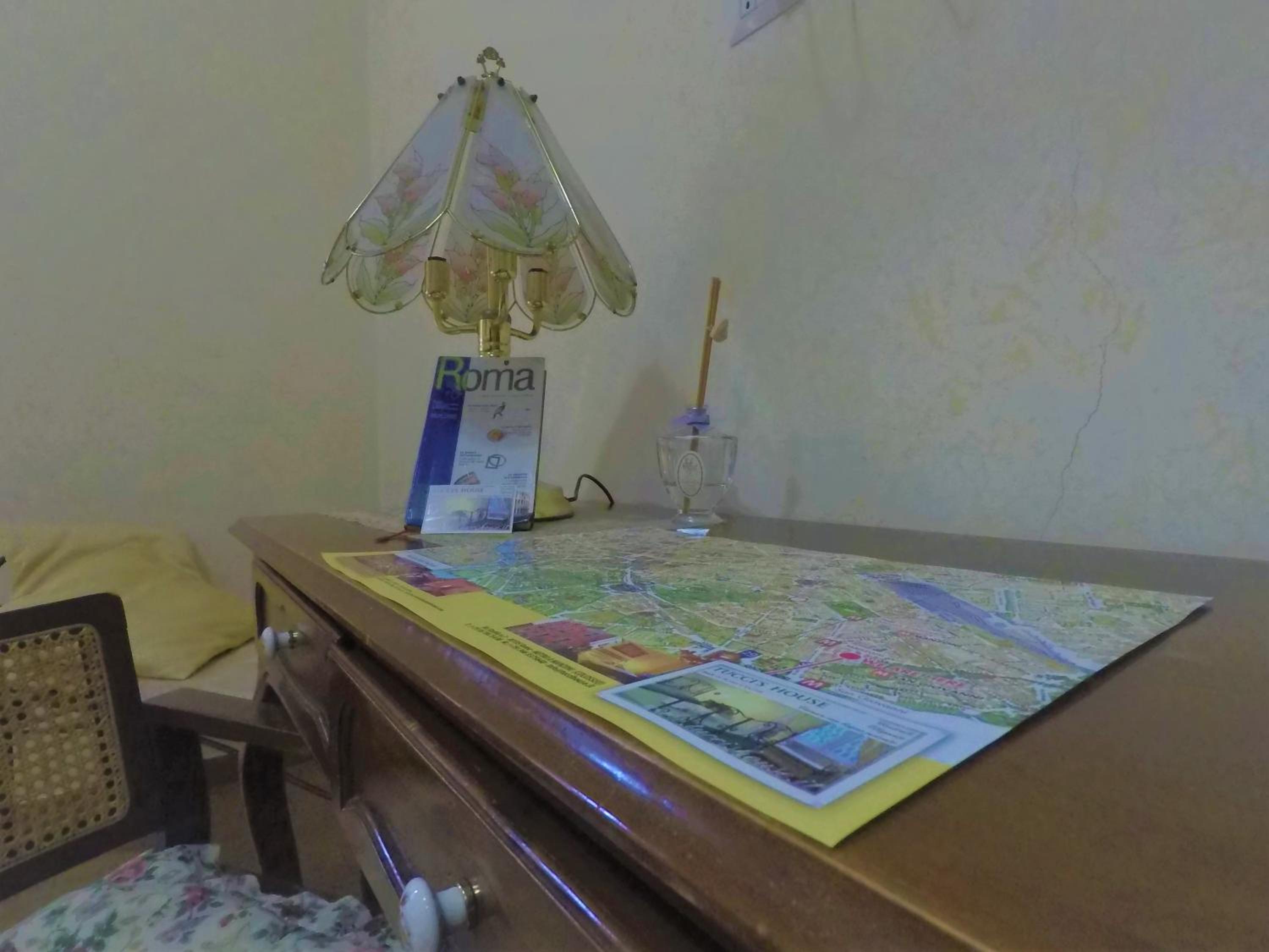 Tucci's Roma Guest House