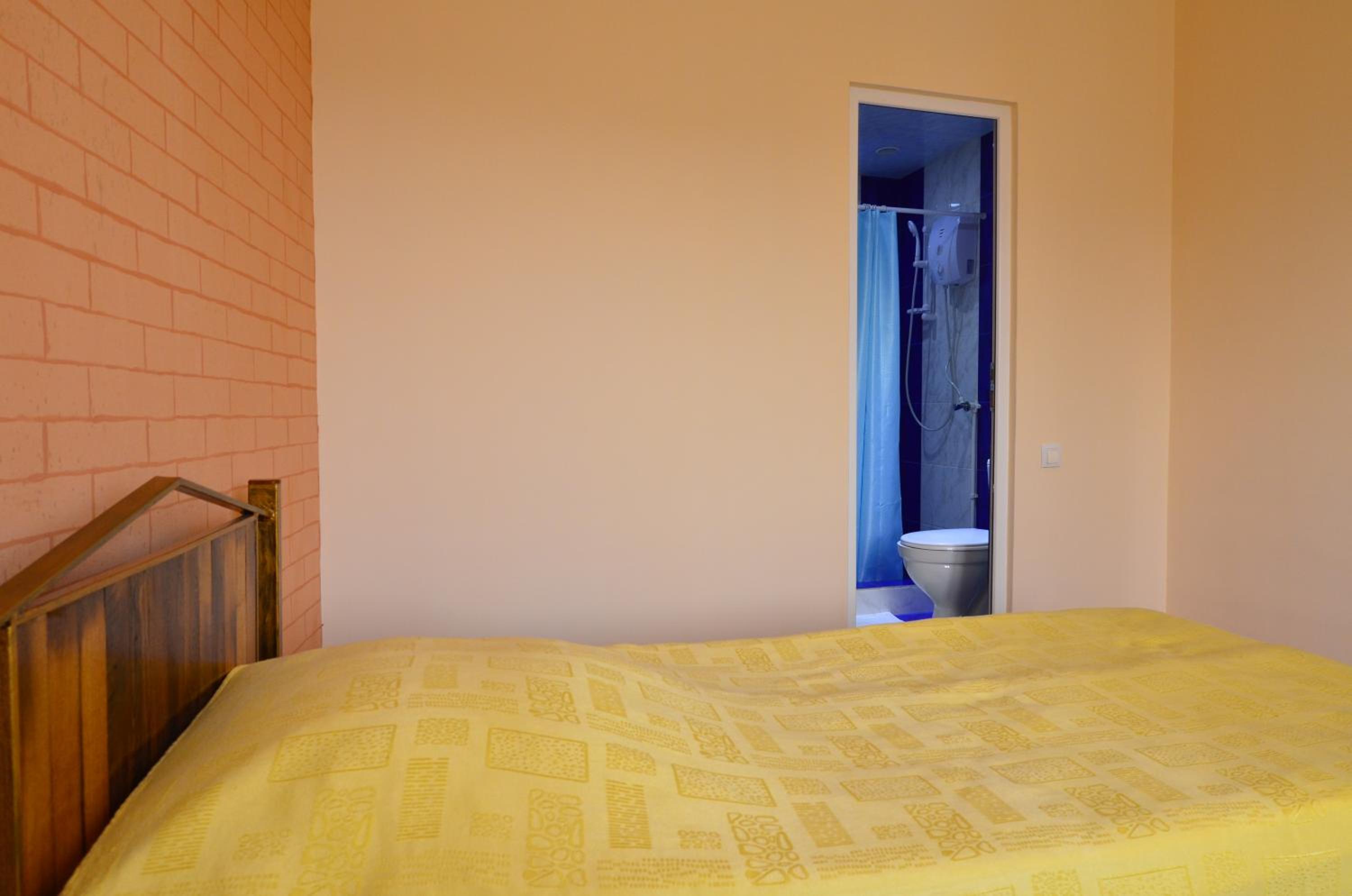Armen's Guest House