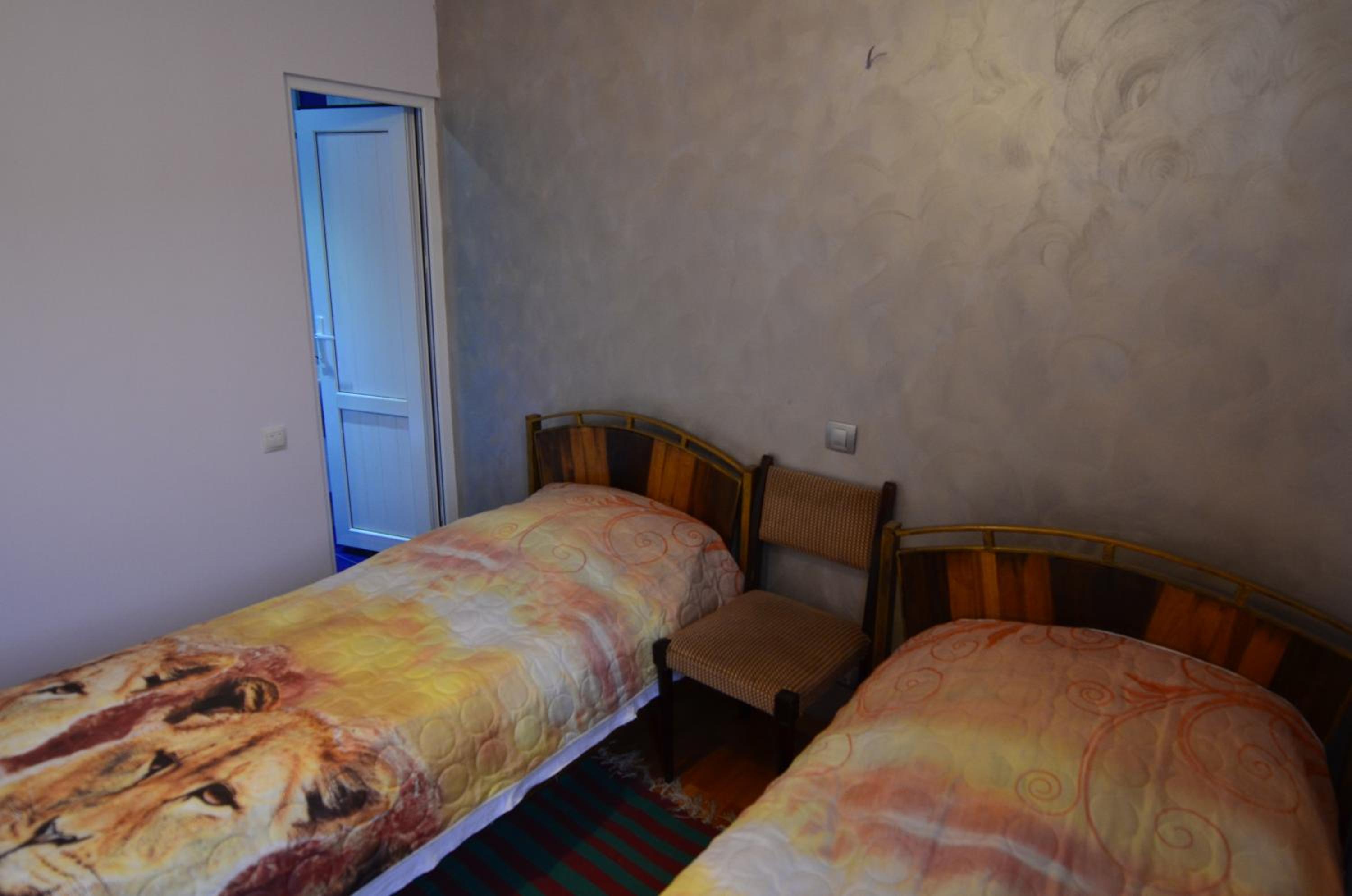 Armen's Guest House