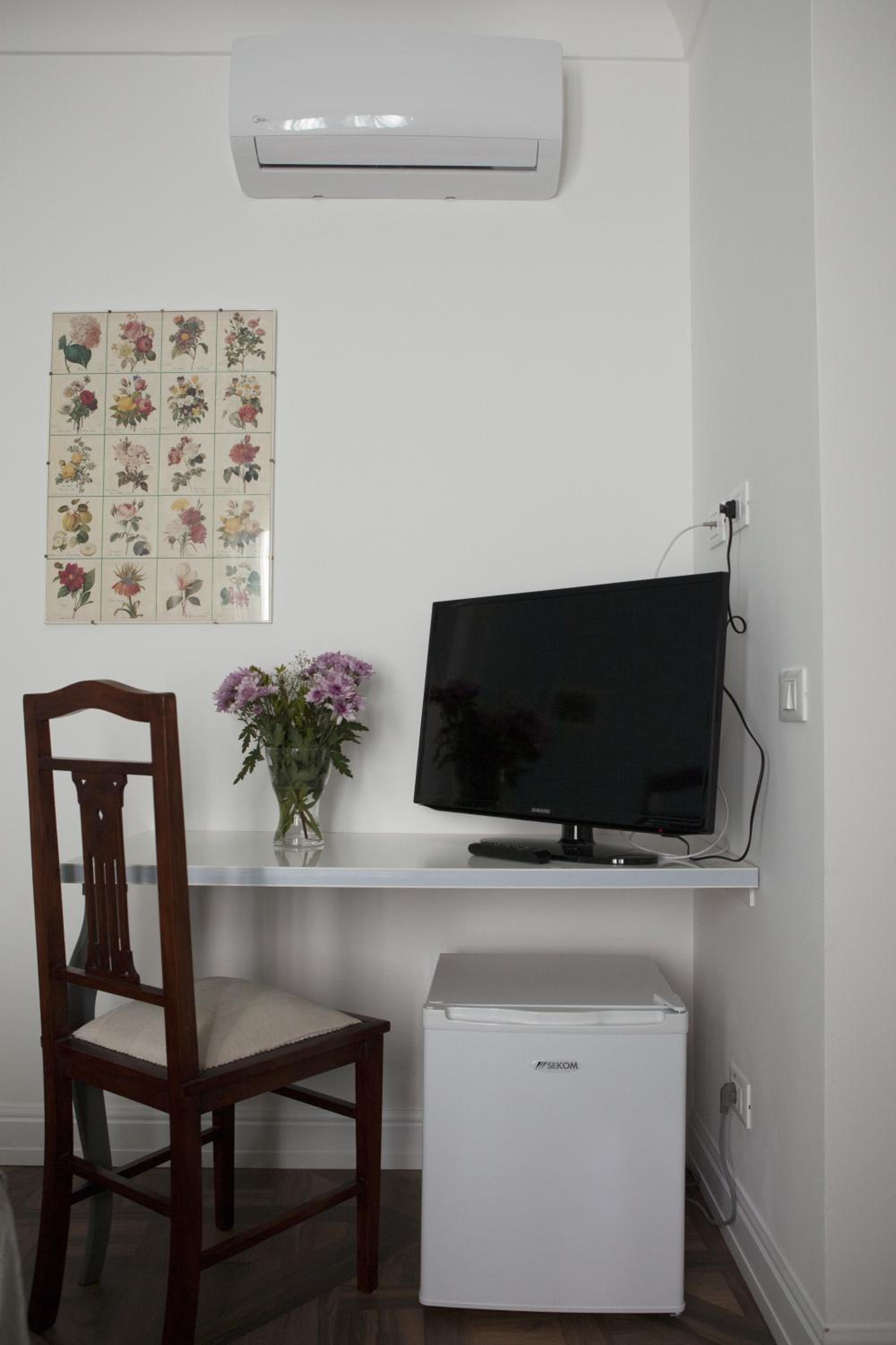 Demetra Rooms en Palermo — hotel room