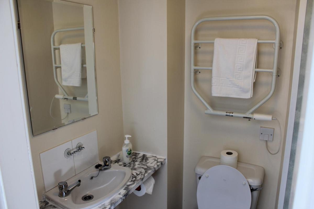 Kingussie Vacations - Dunmhor Guest House - Property Image 5