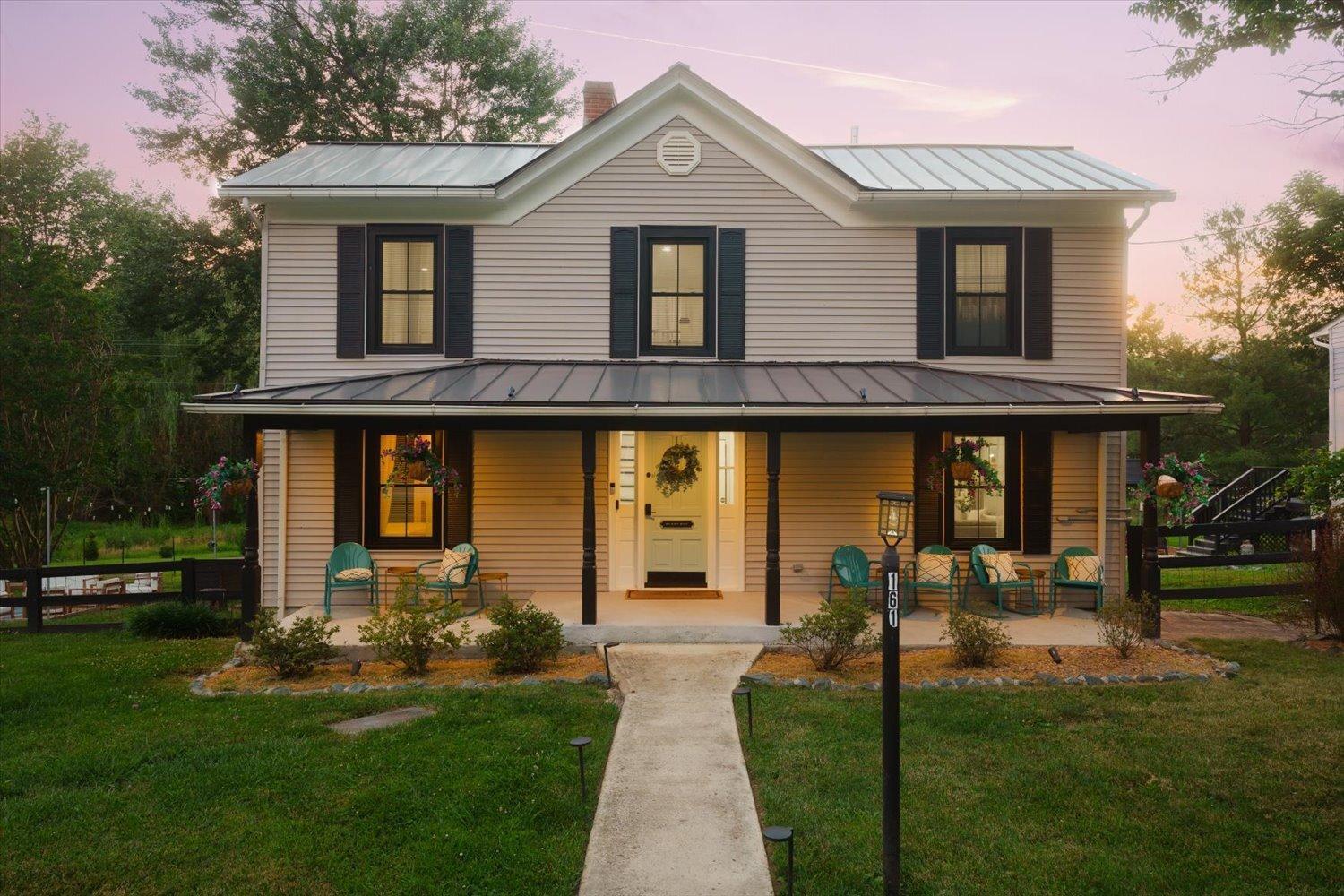 Afton Farmhouse