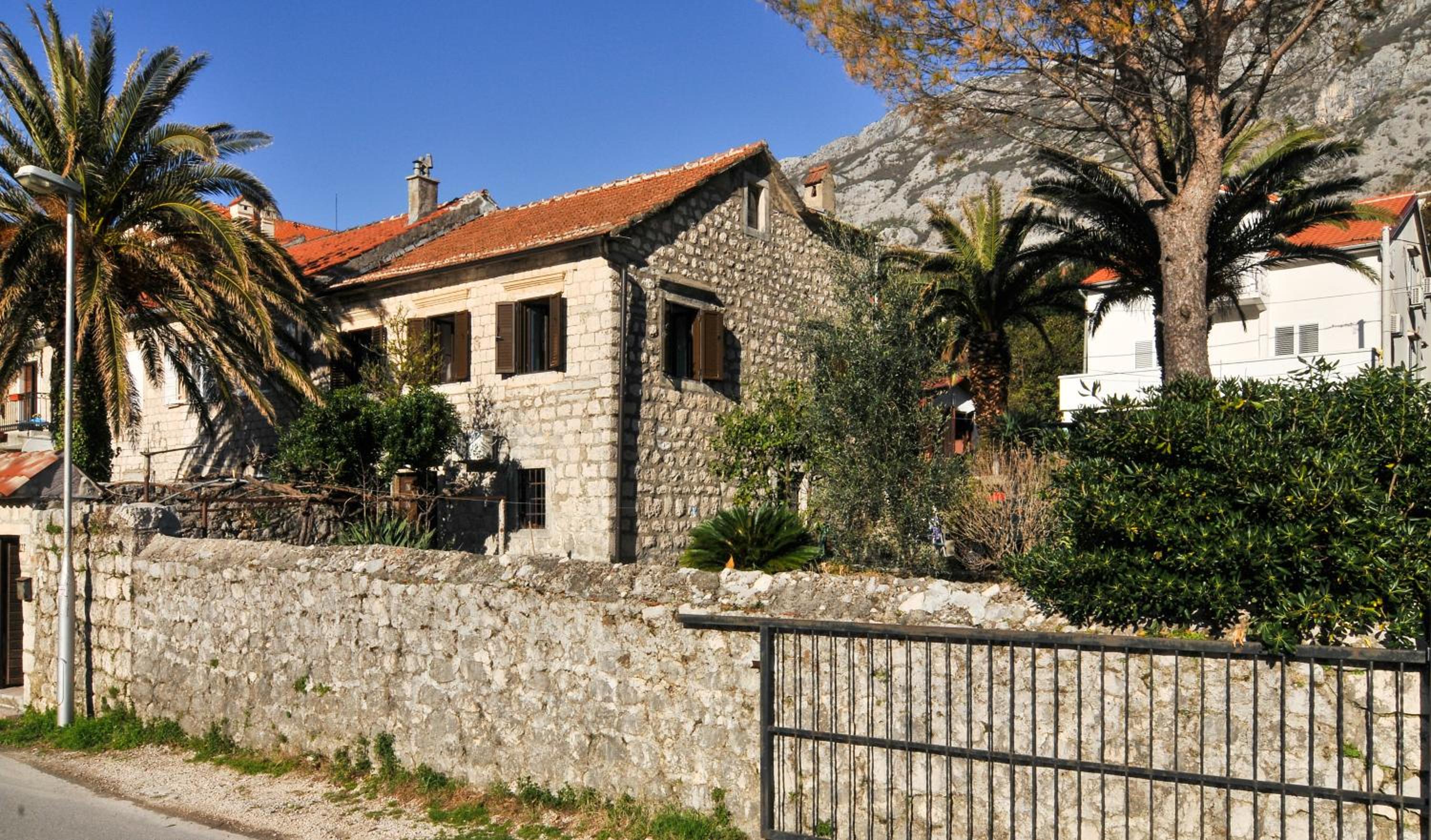 Photo 25