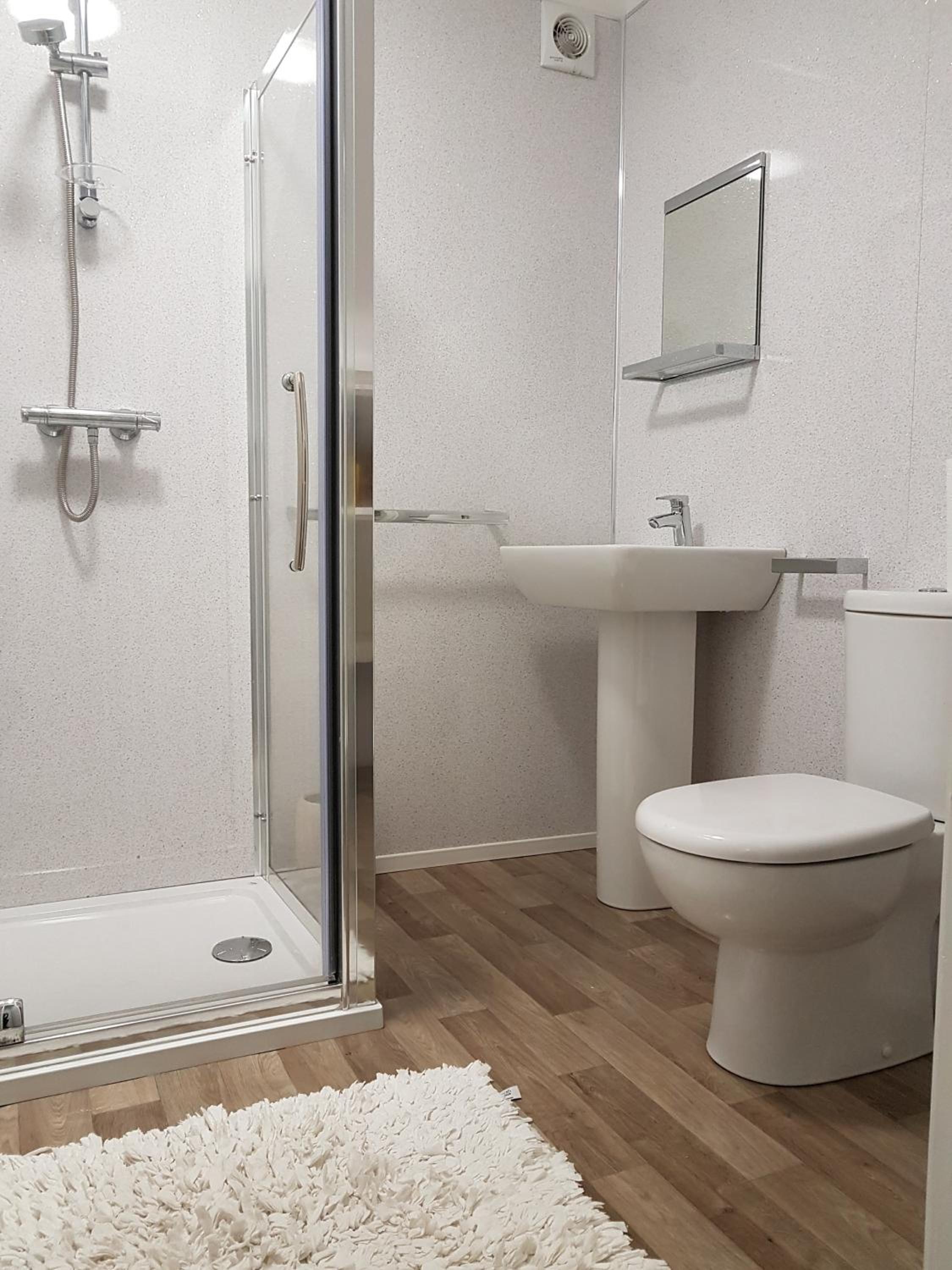 Boutique Ensuite Studios