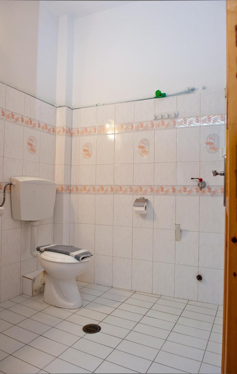 Photo 34