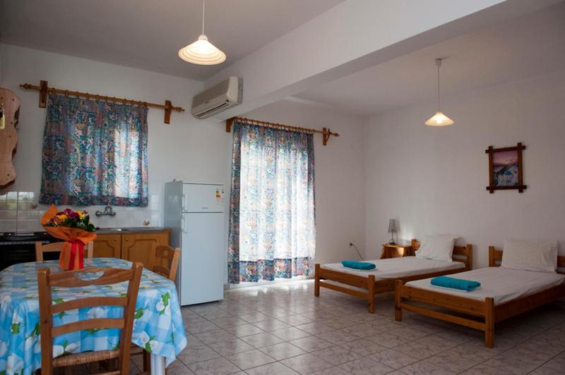 Photo 48