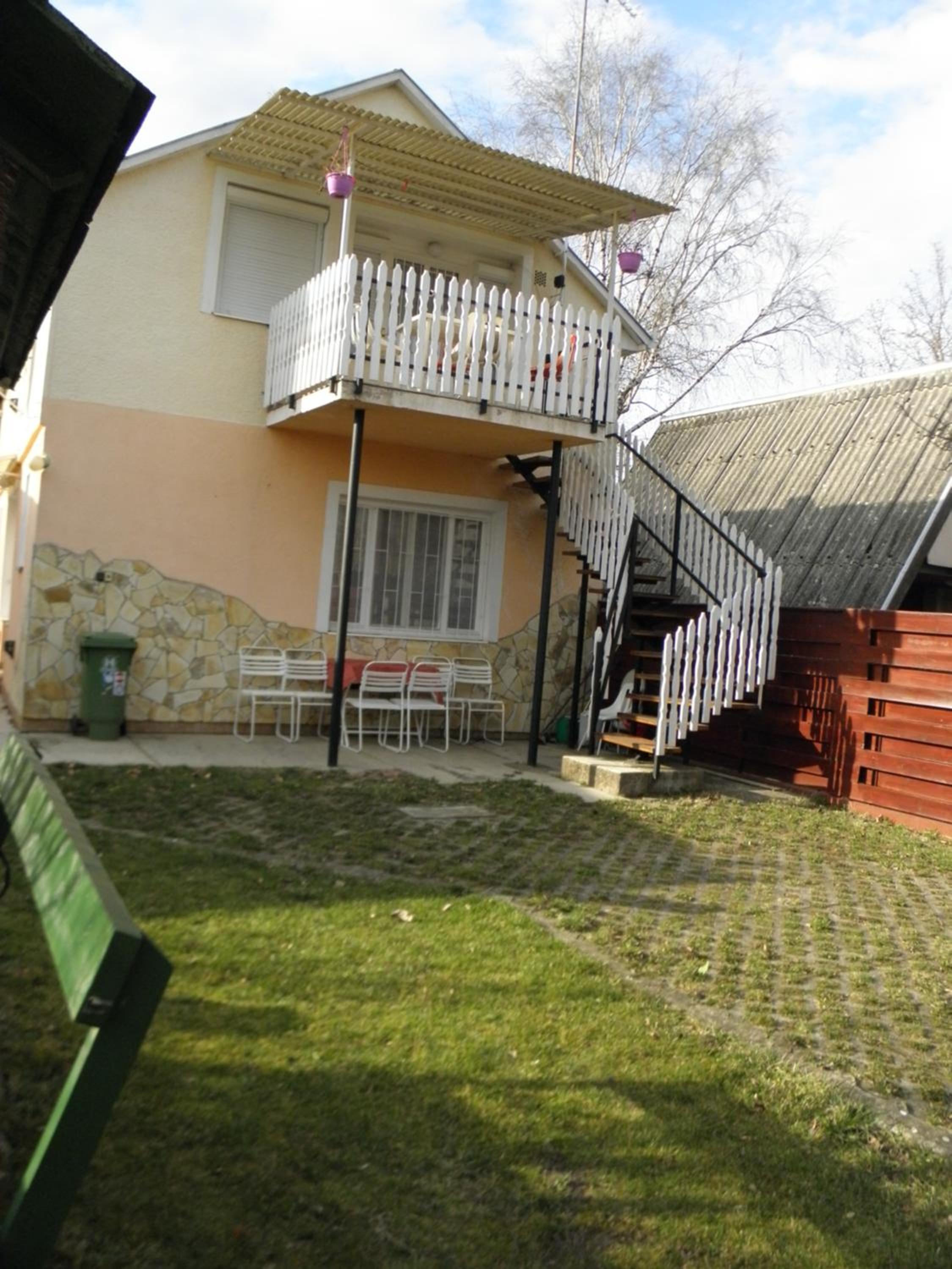 Summer Apartman