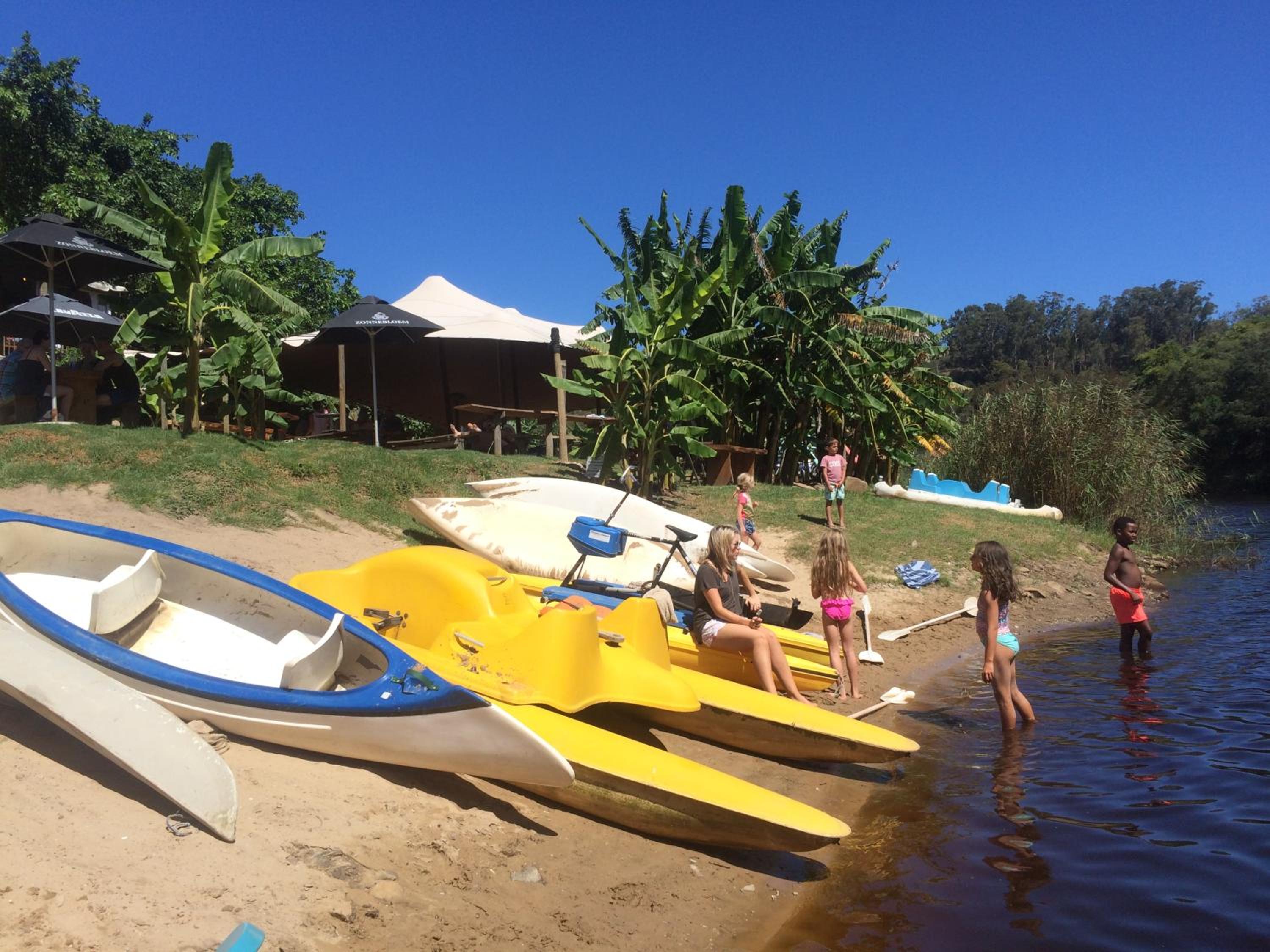 The Riverdeck Accommodation and Backpackers