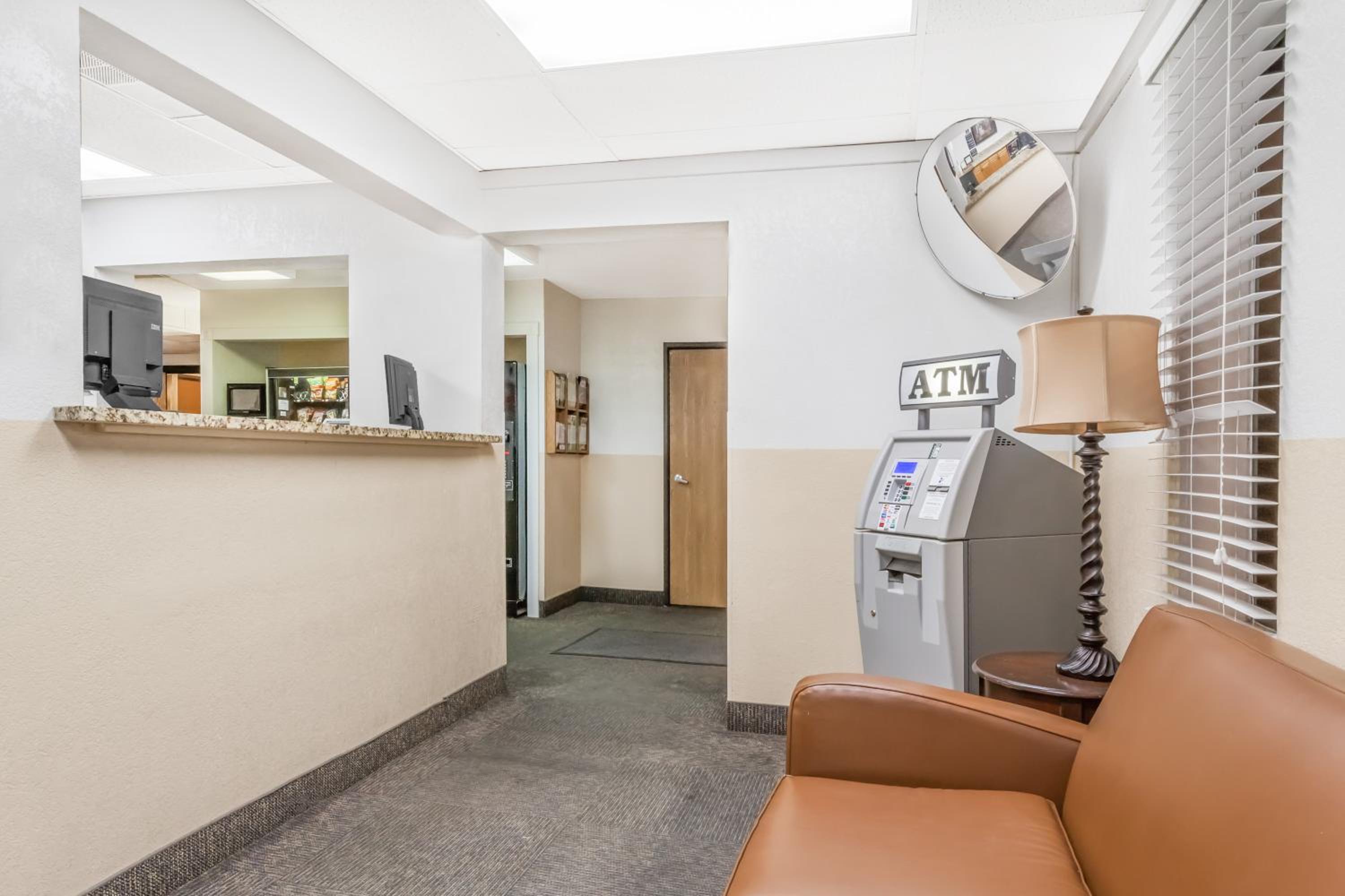 Super 8 by Wyndham Montgomery Maybrook, Billede 14
