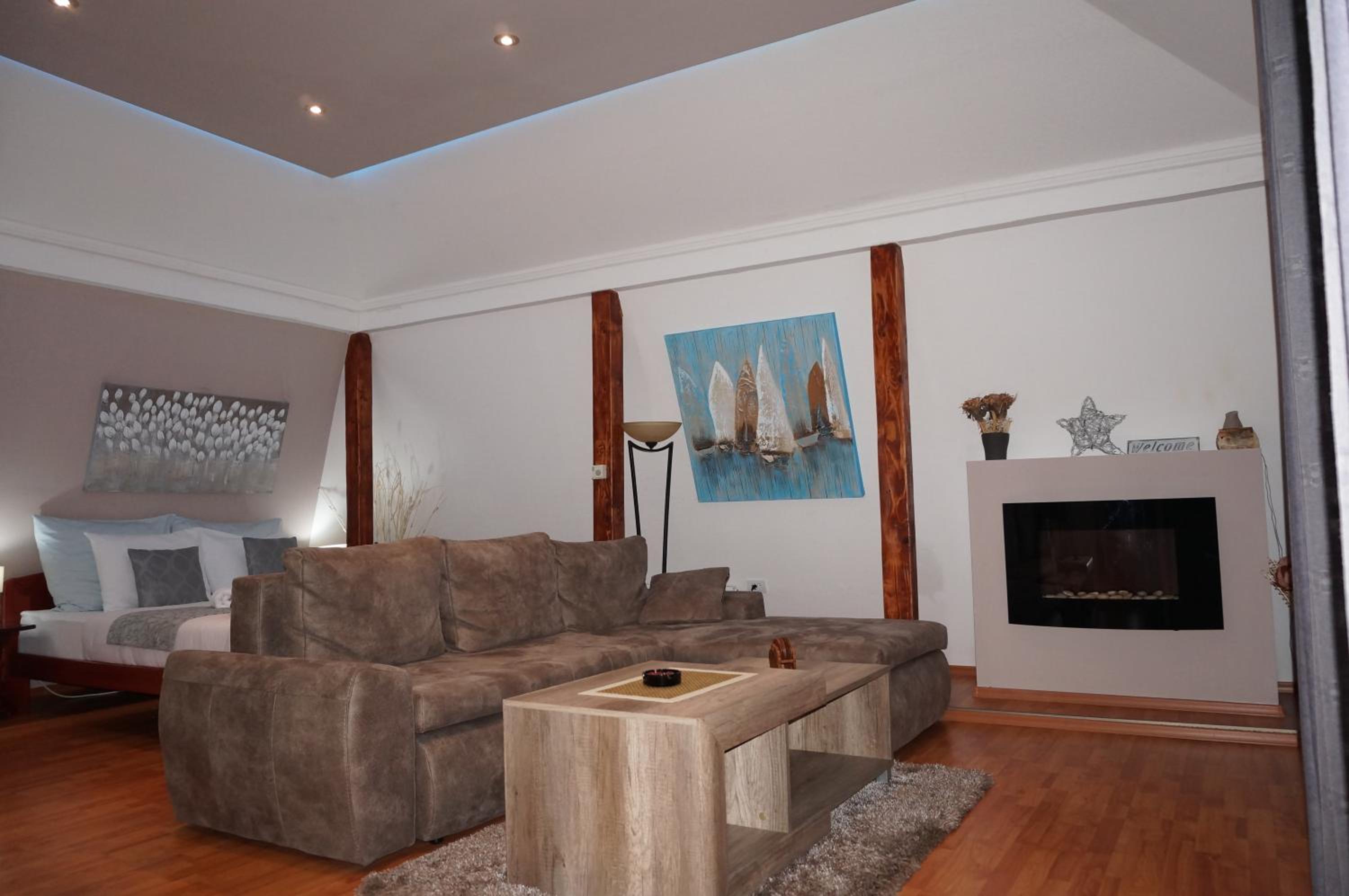 Blue Danube Apartment