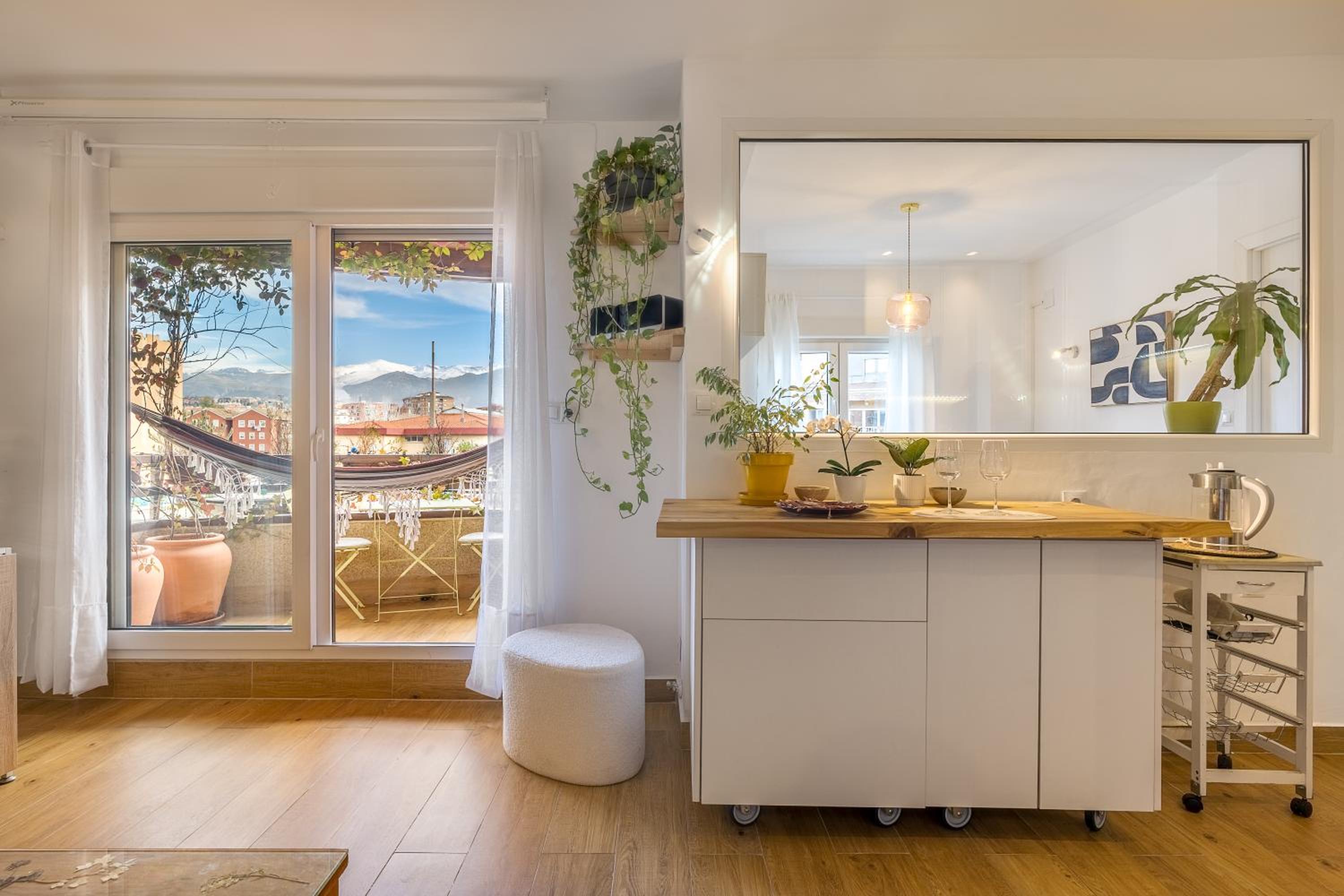 Apartamento Dalmases con Parking Gratis - Hermosas Vistas a Sierra Nevada