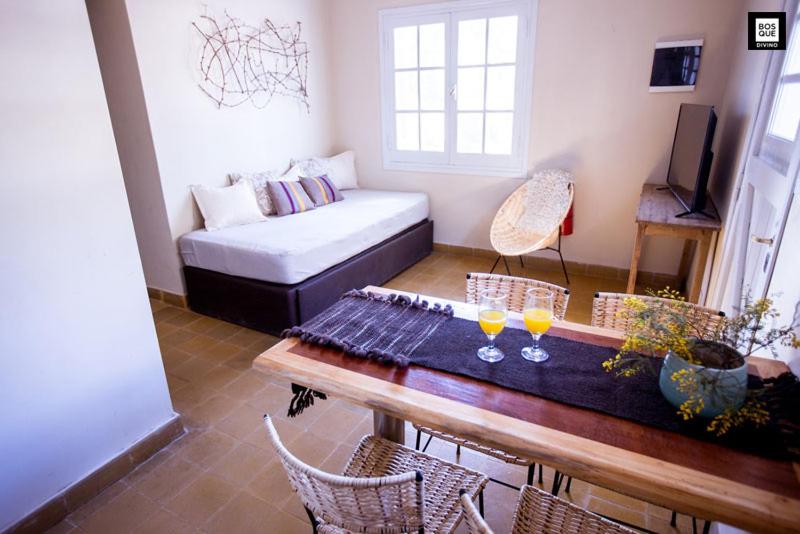 Bosque Divino Cabañas & Suites