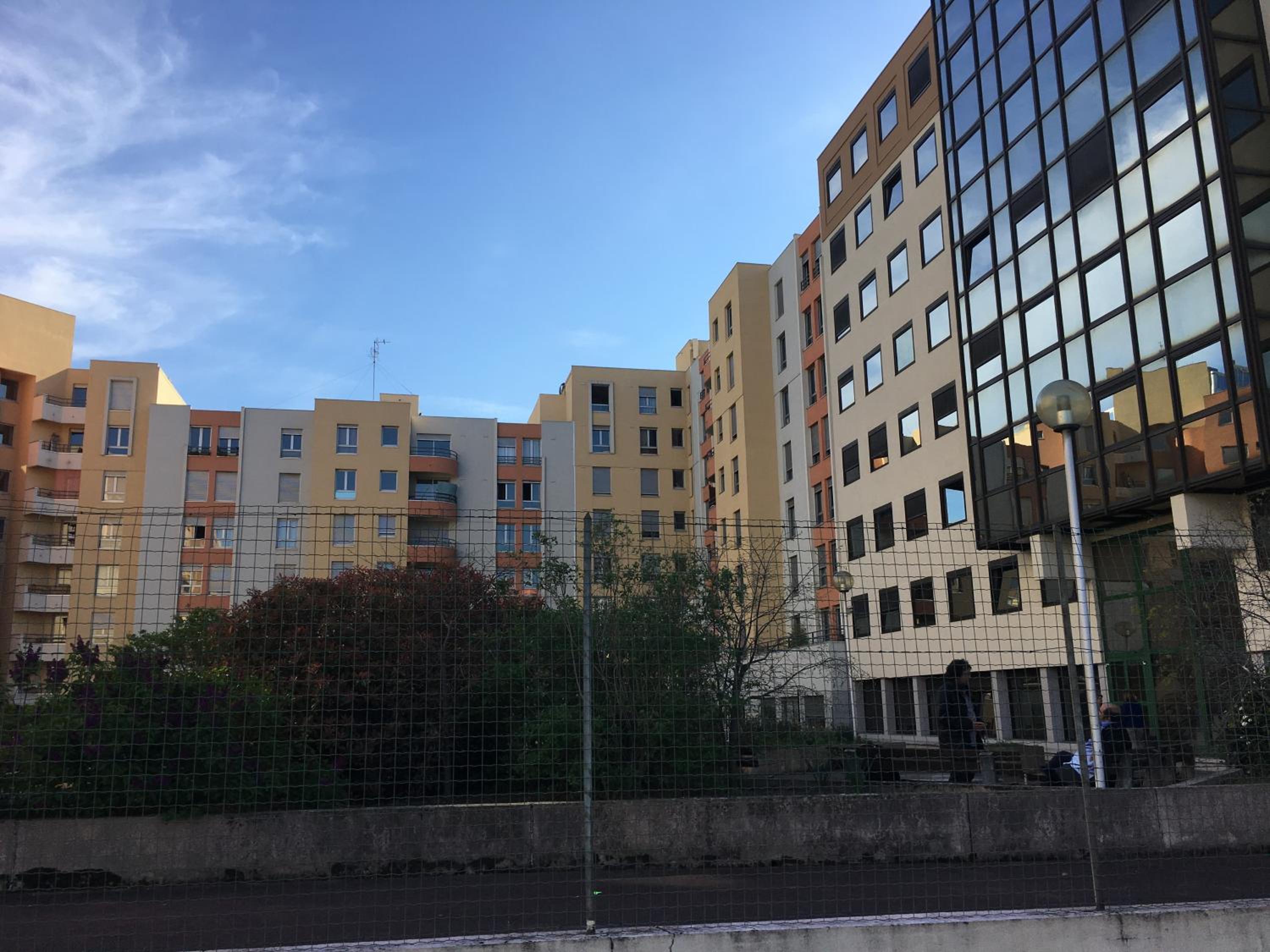 At home in lyon