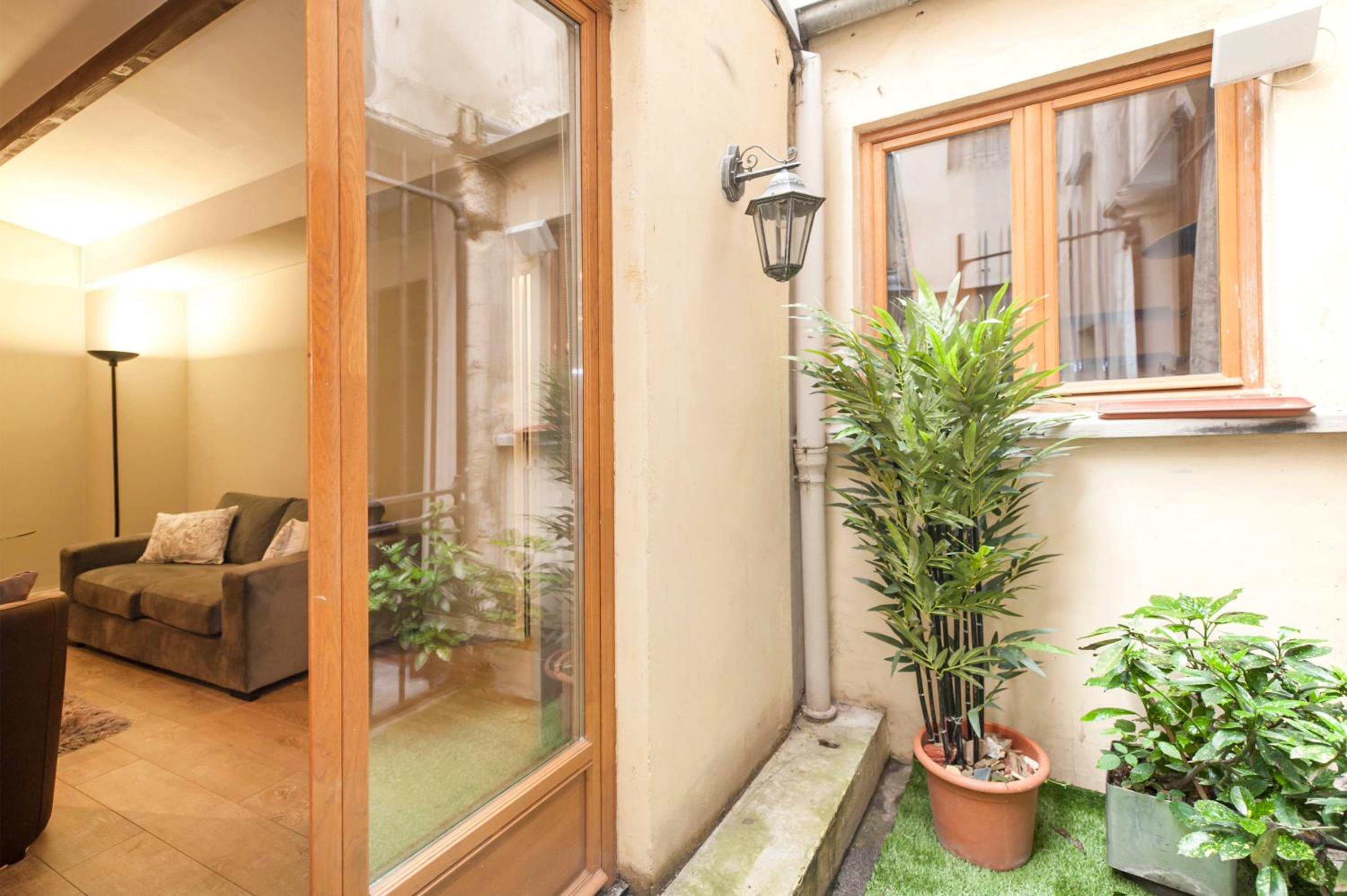Temple Apartments Paris