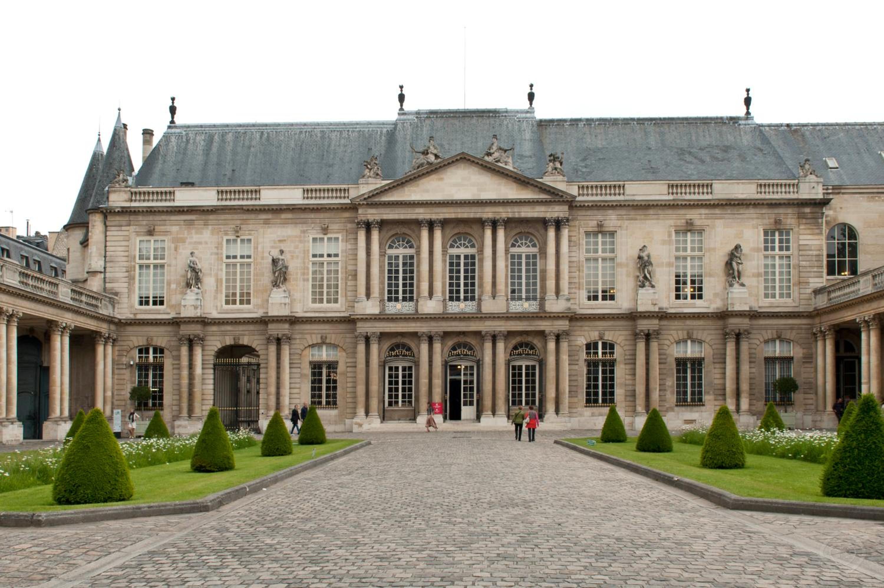 Temple Apartments Paris