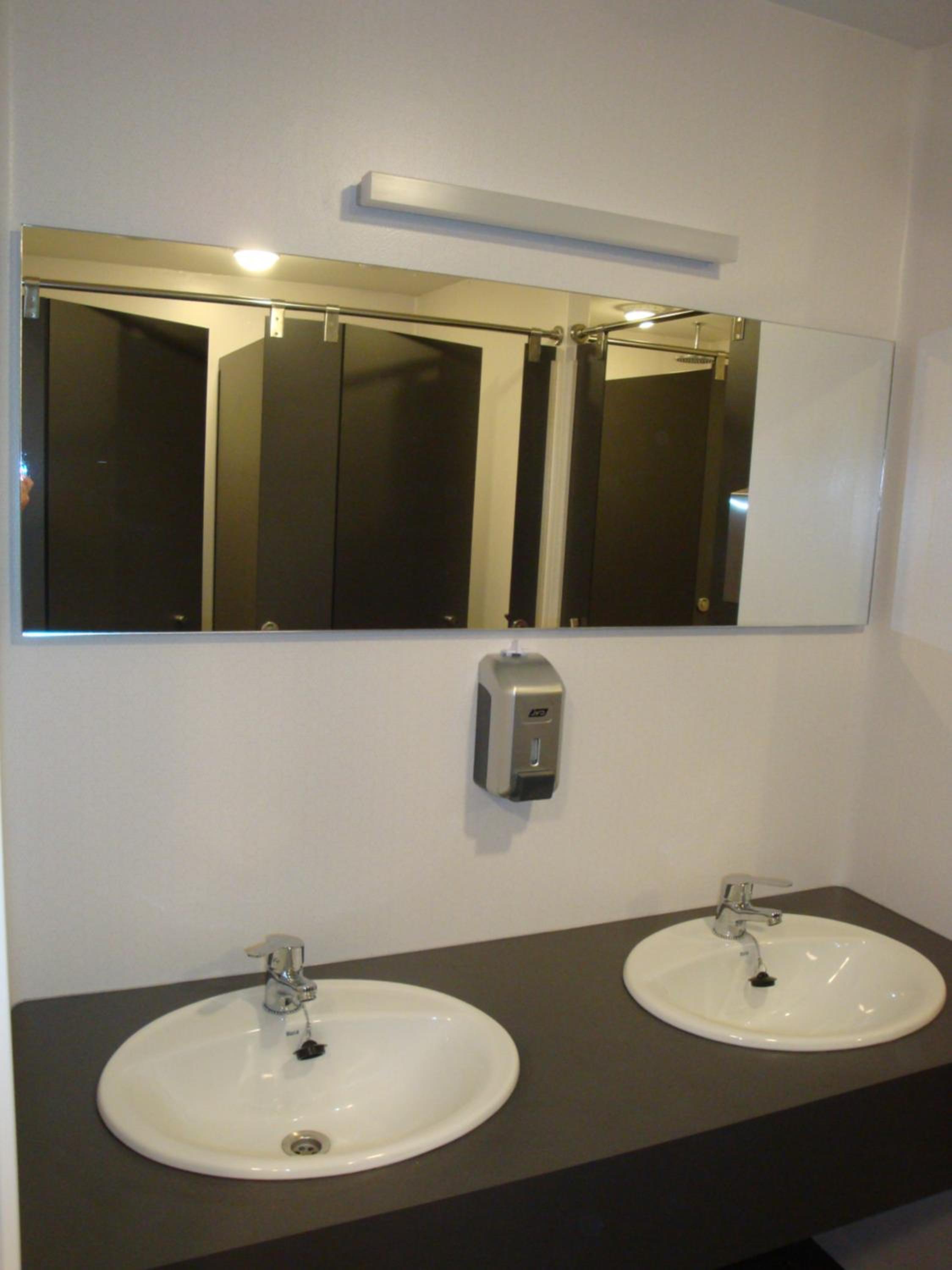 Photo 48