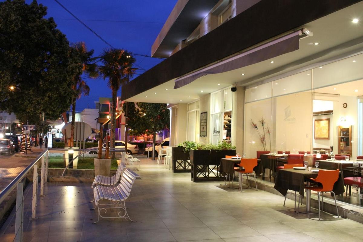 restaurant