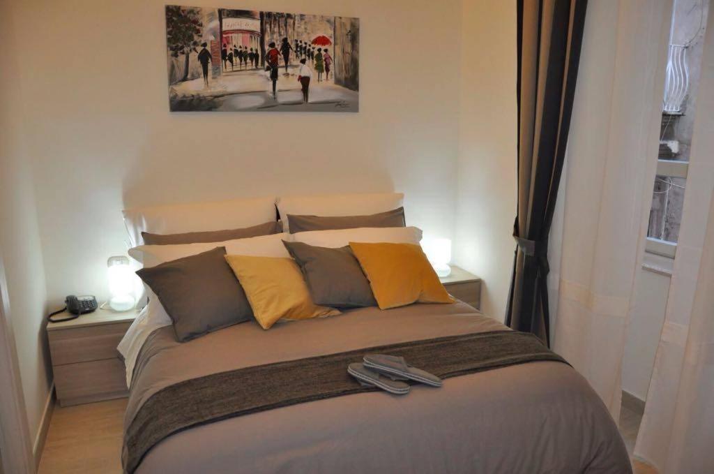 B&B Chiaia 216