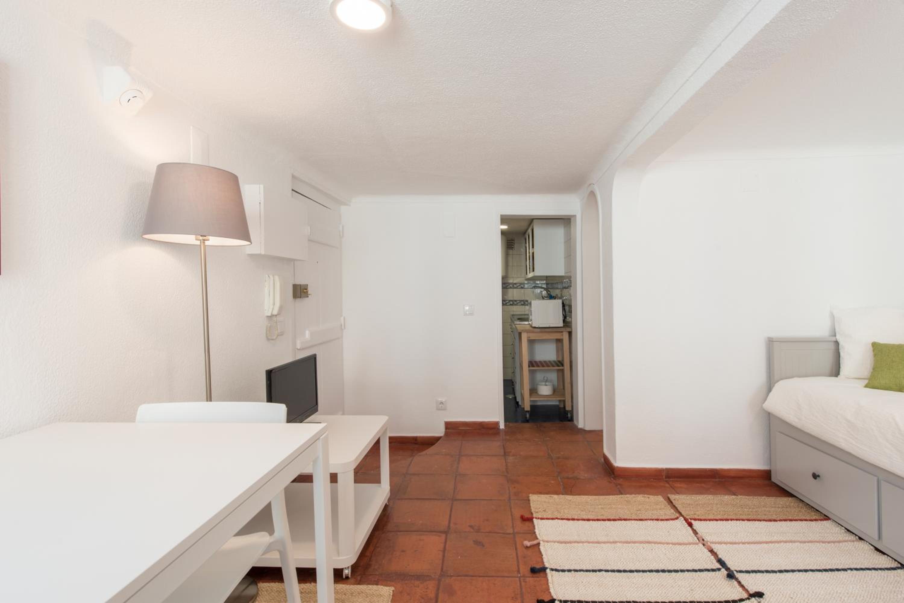 Cozy apartment in Bairro Alto I view 5
