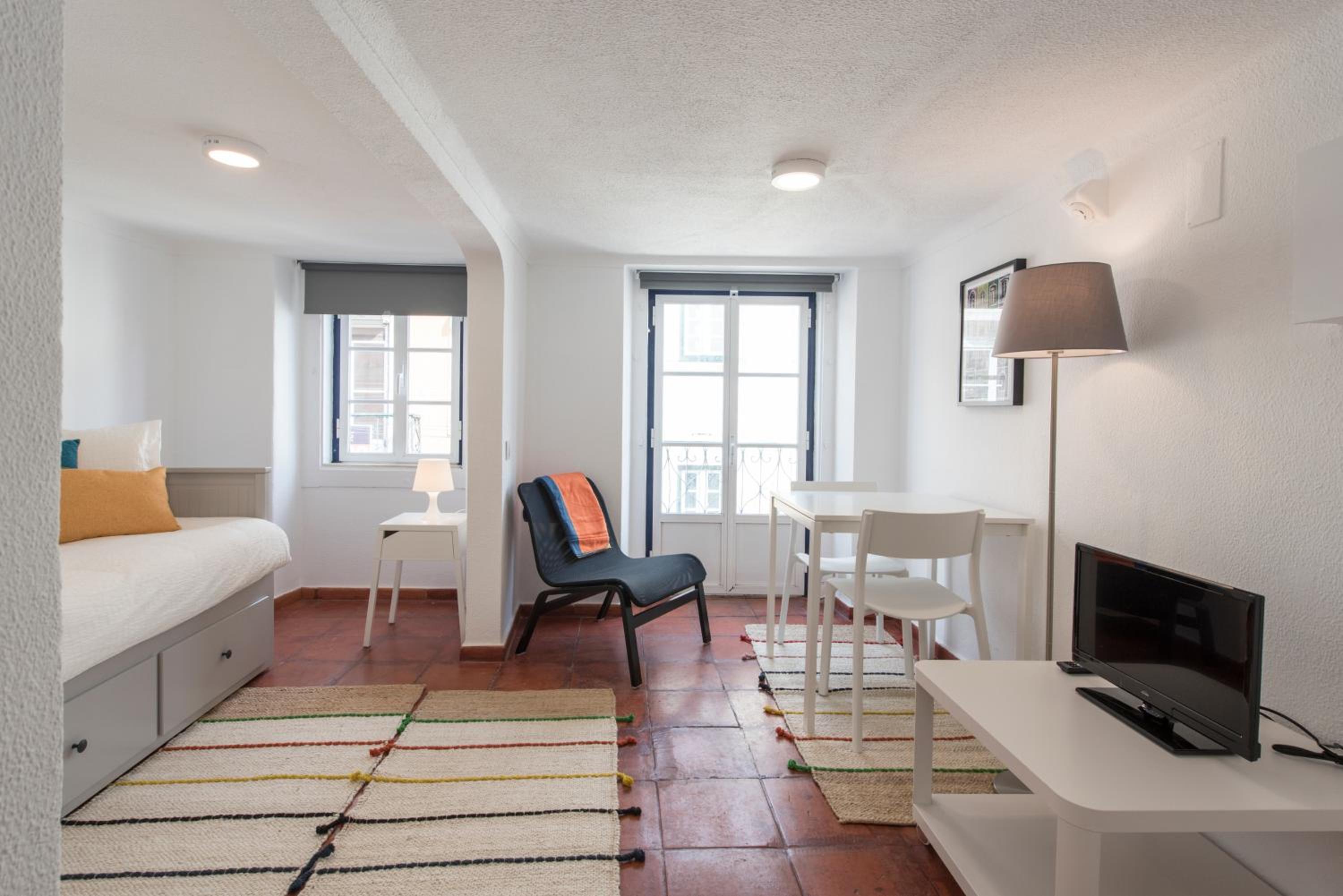 Cozy apartment in Bairro Alto I view 3
