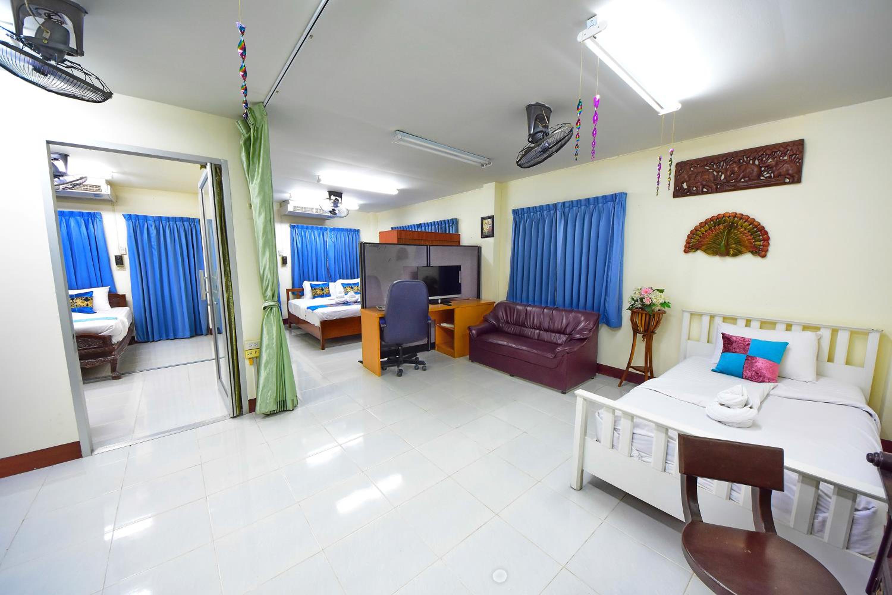 Saithong House