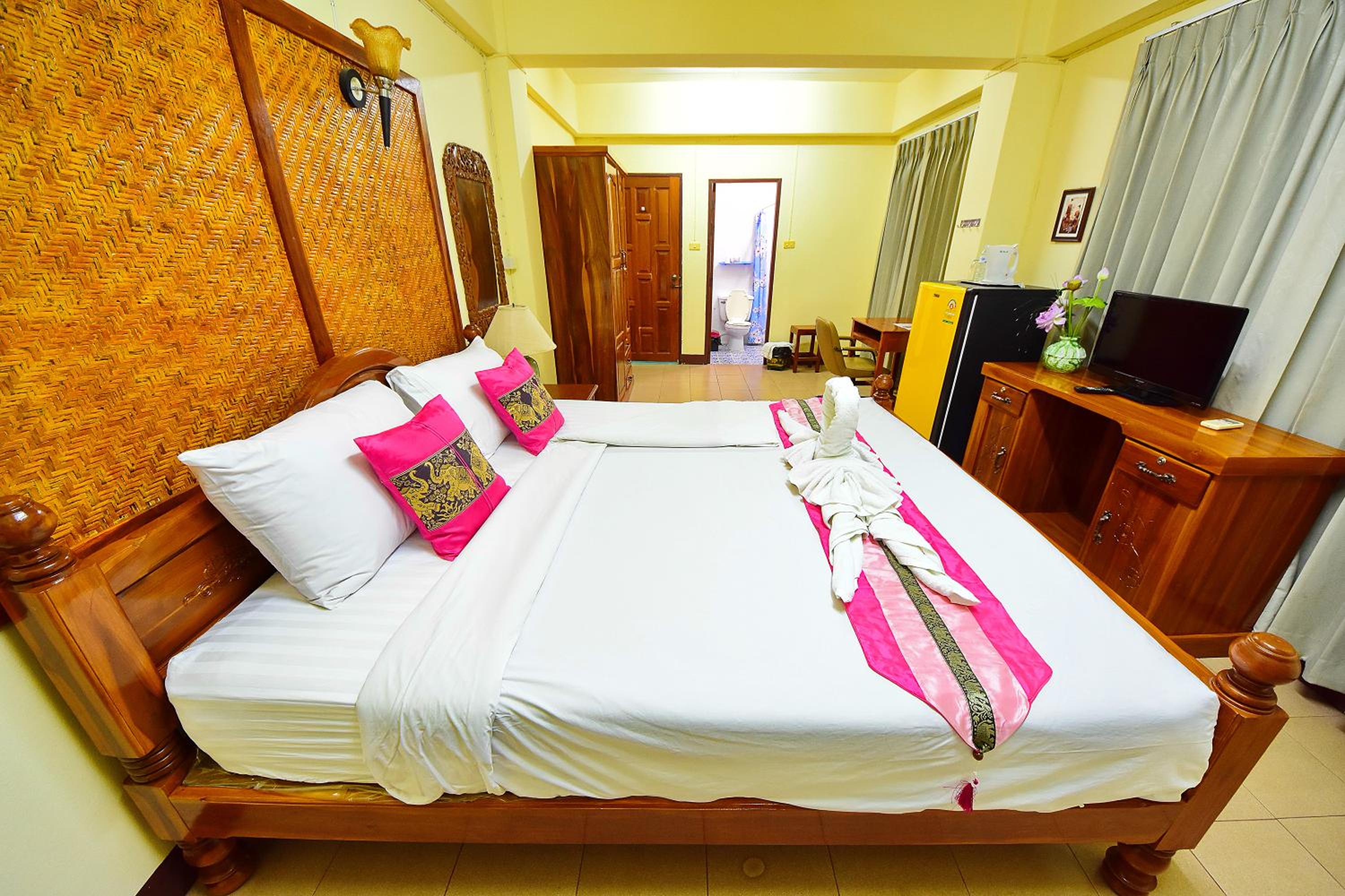 Saithong House