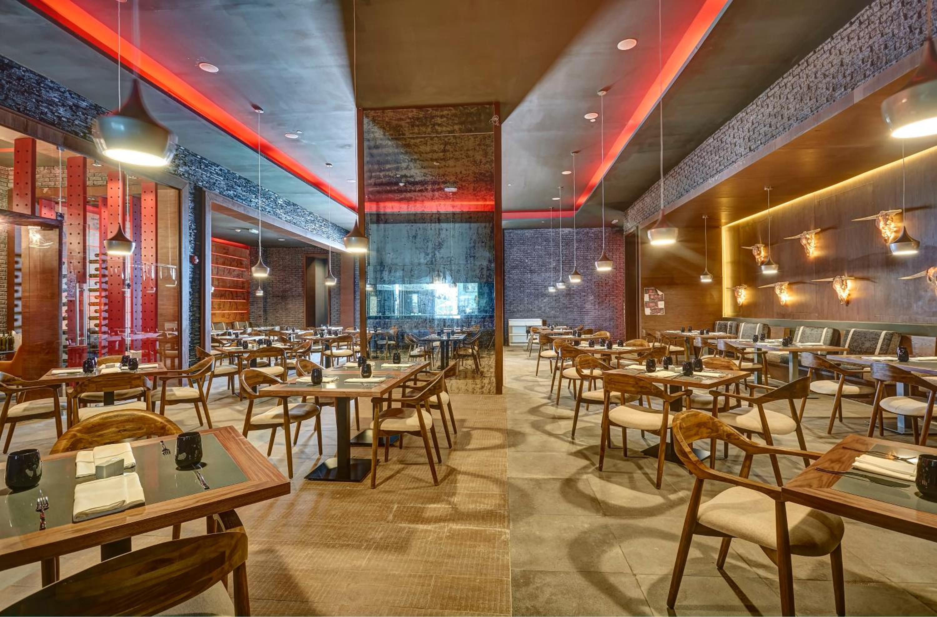 Jamaica Vacations - Royalton Negril, An Autograph Collection All-Inclusive Resort - Property Image 55