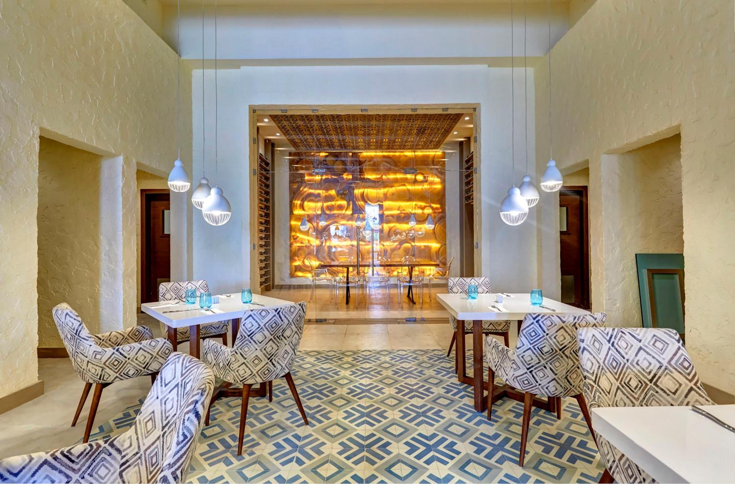 Jamaica Vacations - Royalton Negril, An Autograph Collection All-Inclusive Resort - Property Image 84