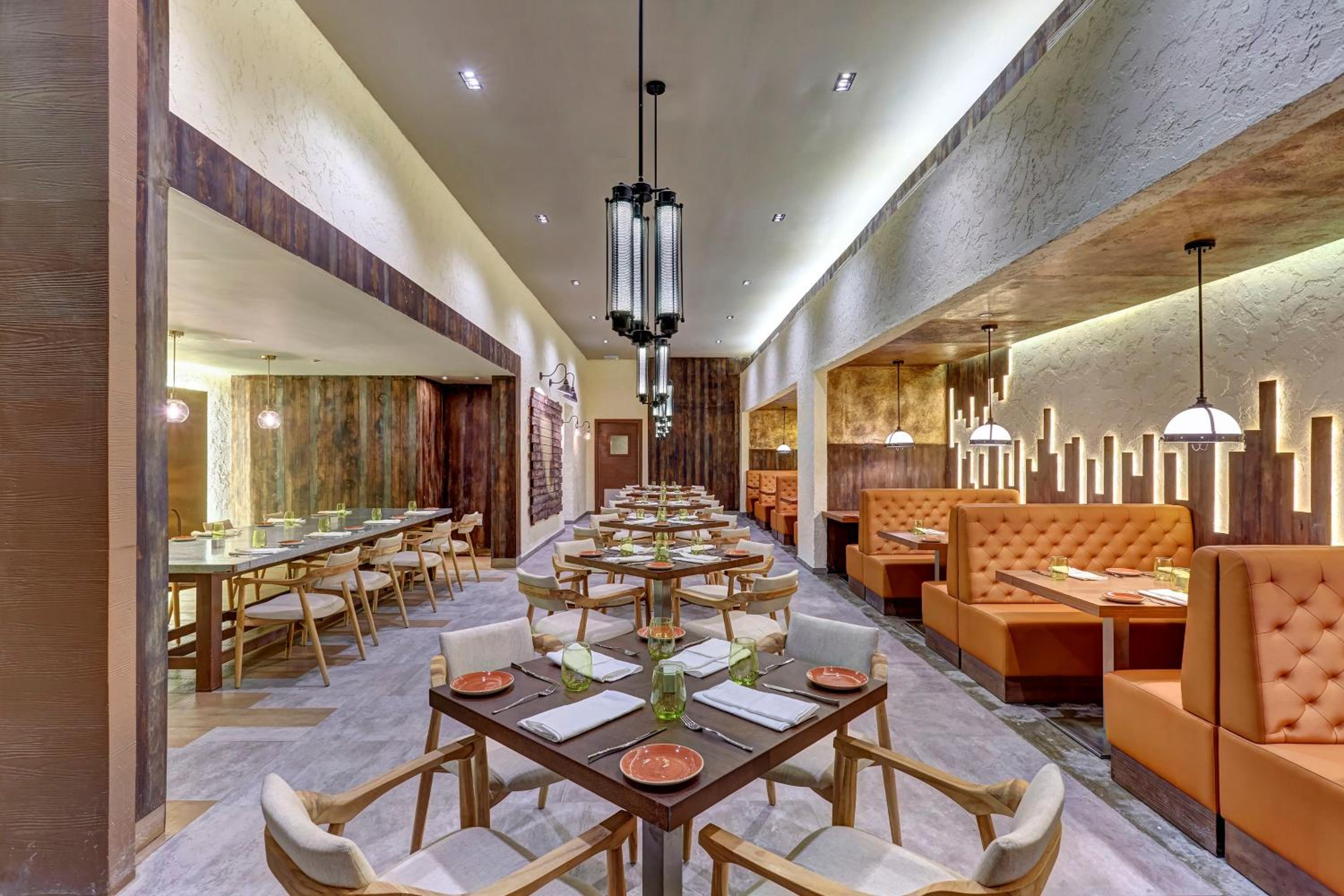 Jamaica Vacations - Royalton Negril, An Autograph Collection All-Inclusive Resort - Property Image 4