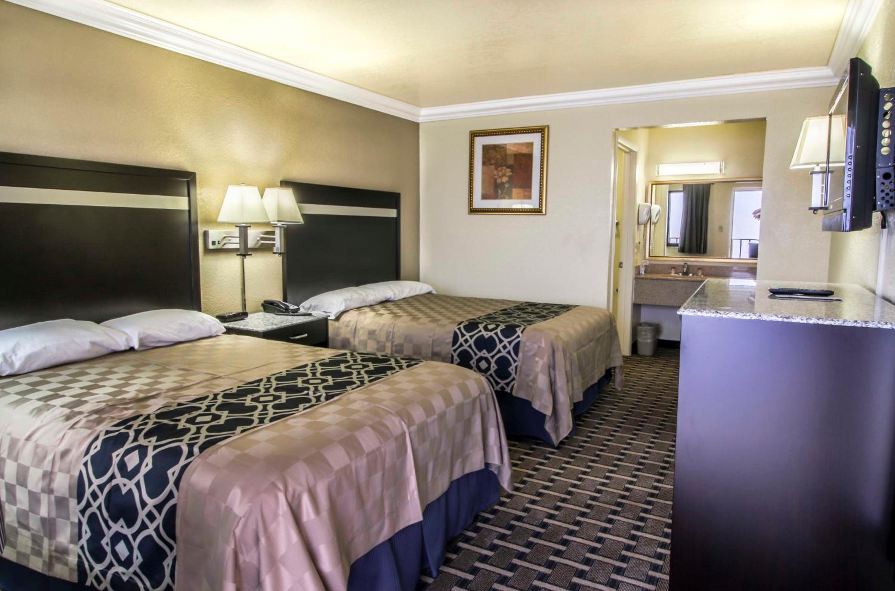 Inn of America - Property Image 7