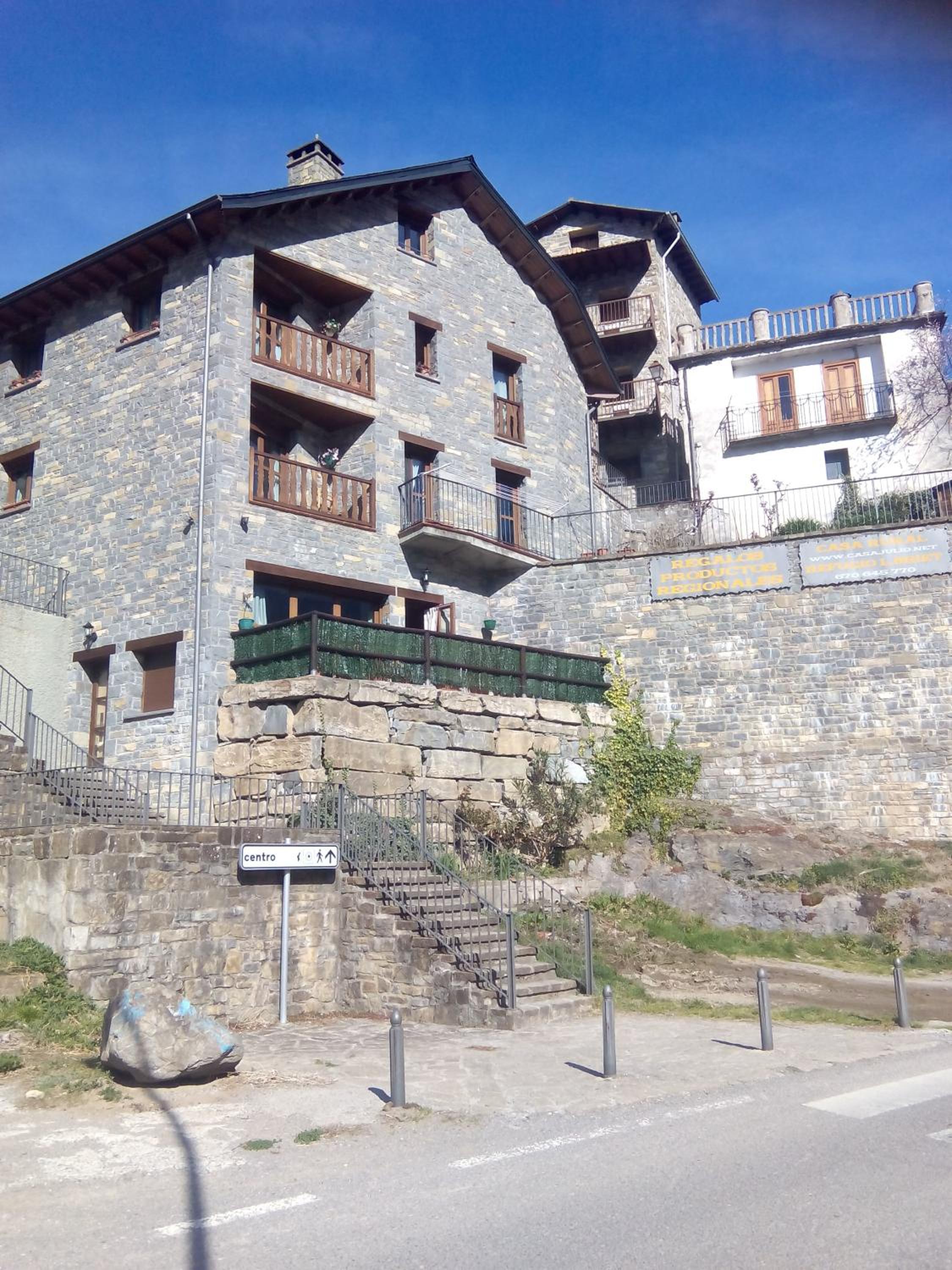 Casa de Torla view 4