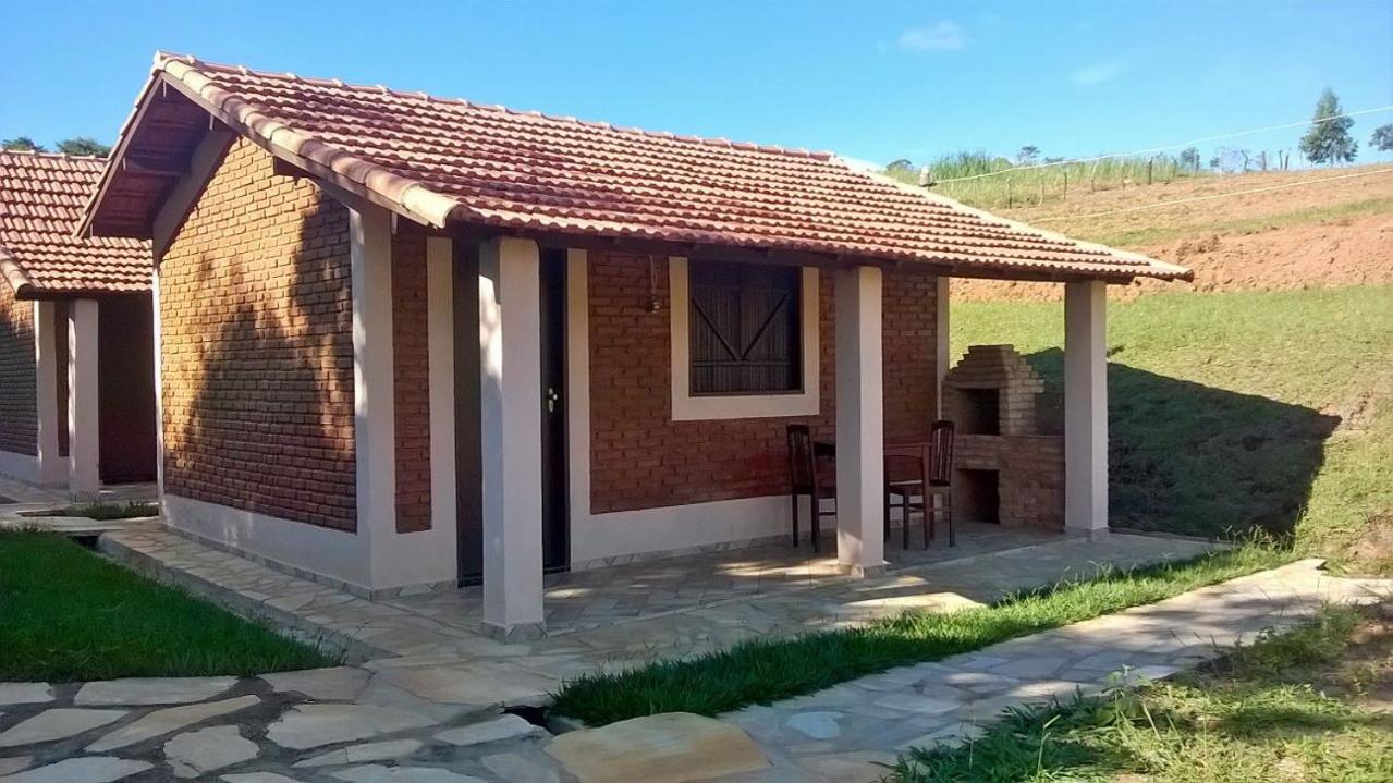 Chales Jeitinho Mineiro