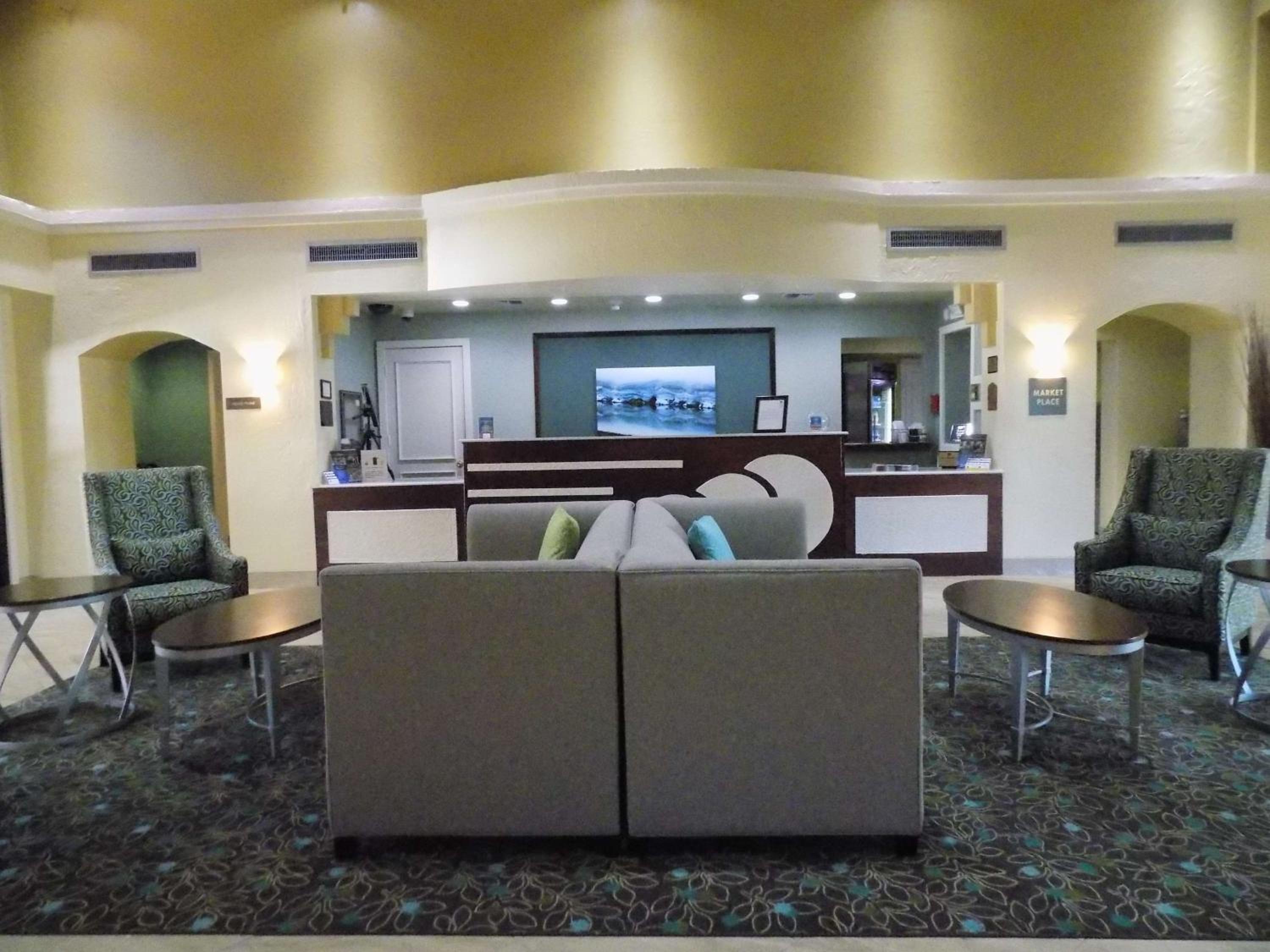 Best Western Plus Deerfield Beach Hotel  Suites - Property Image 12