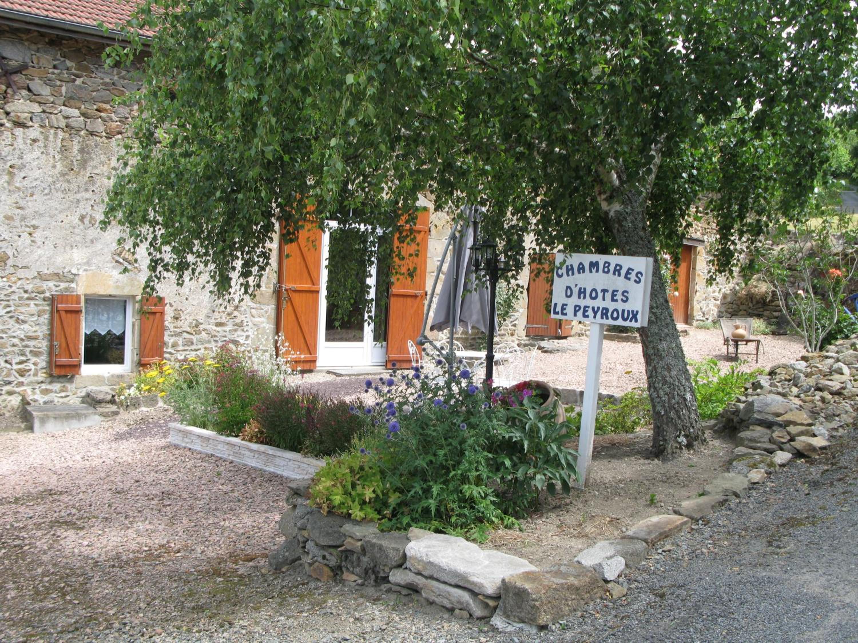 Le Peyroux view 4