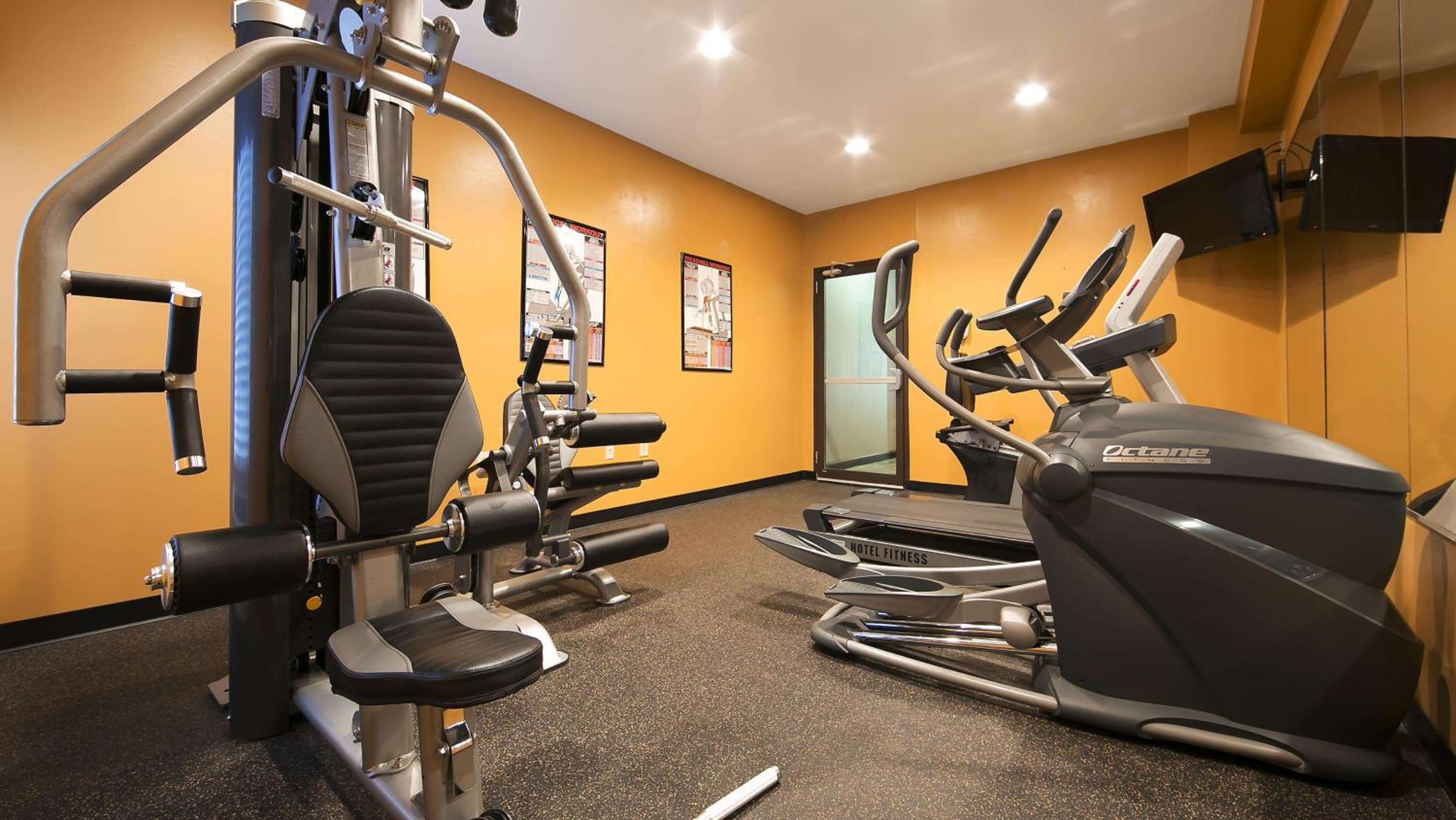 Coldwater Vacations - Best Western Plus Coldwater Hotel - Property Image 4