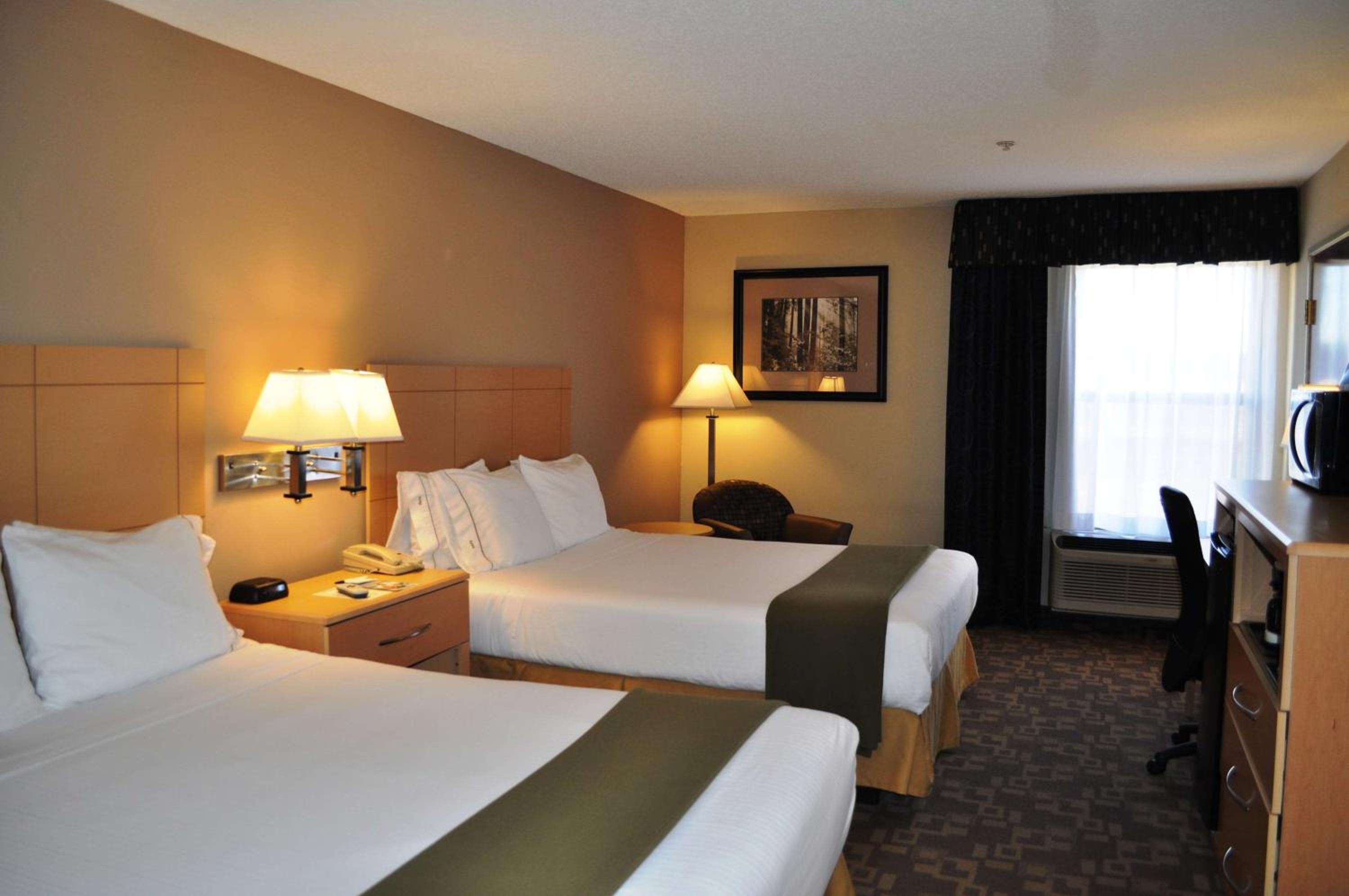 Roanoke Rapids Vacations - SureStay Plus Hotel by Best Western Roanoke Rapids I-95 - Property Image 6