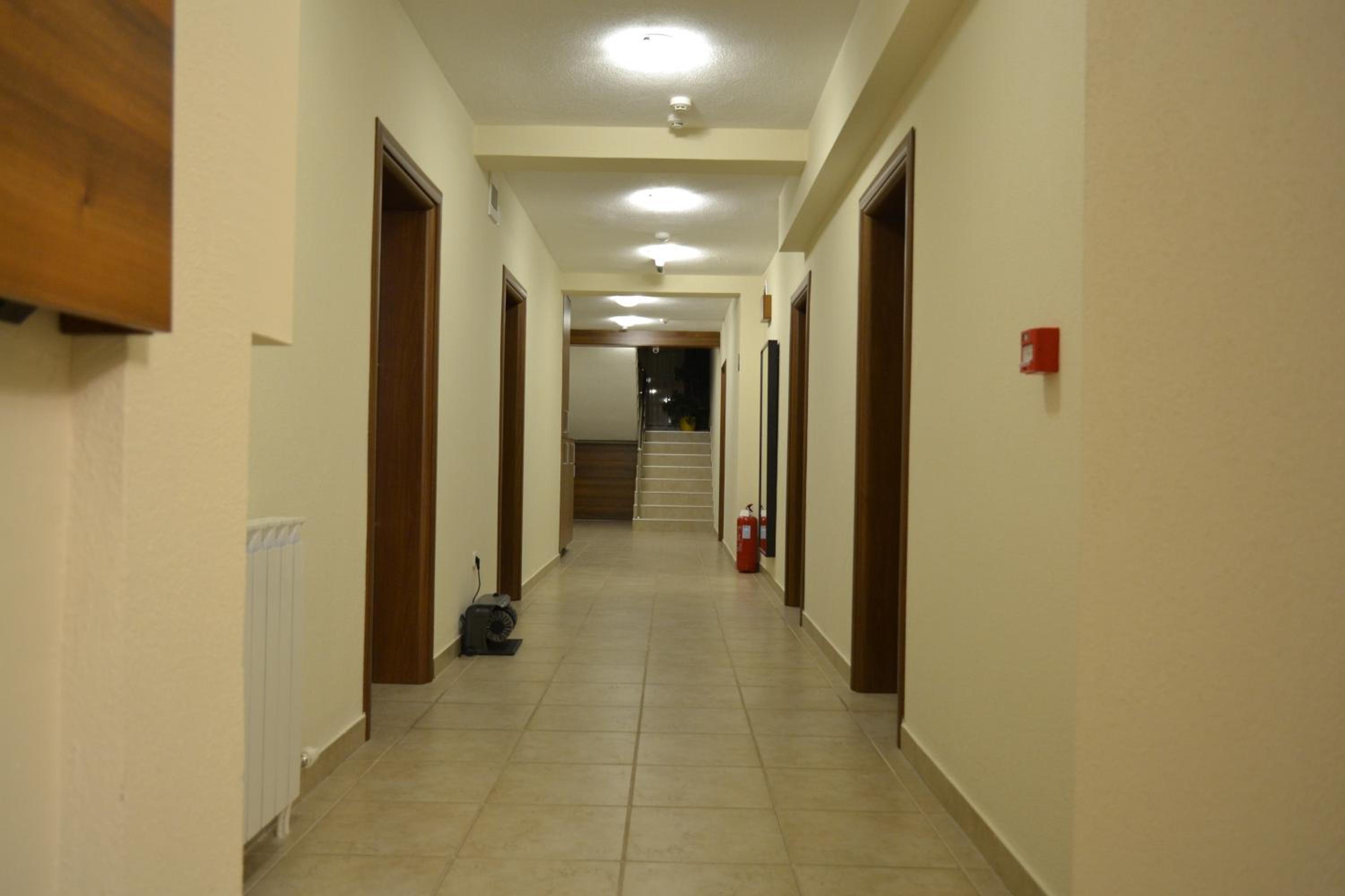 Photo 52