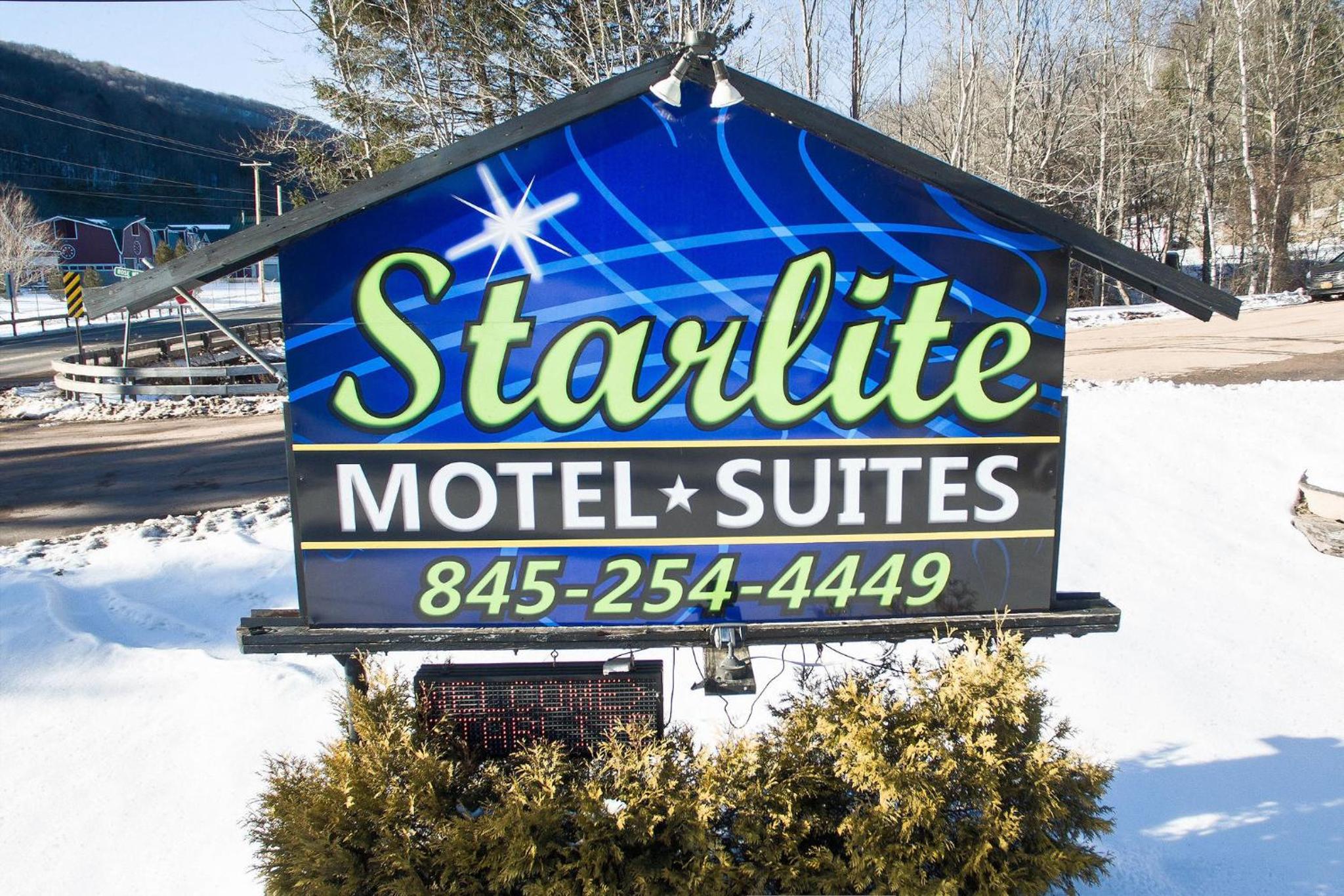 Starlite Motel & Suites