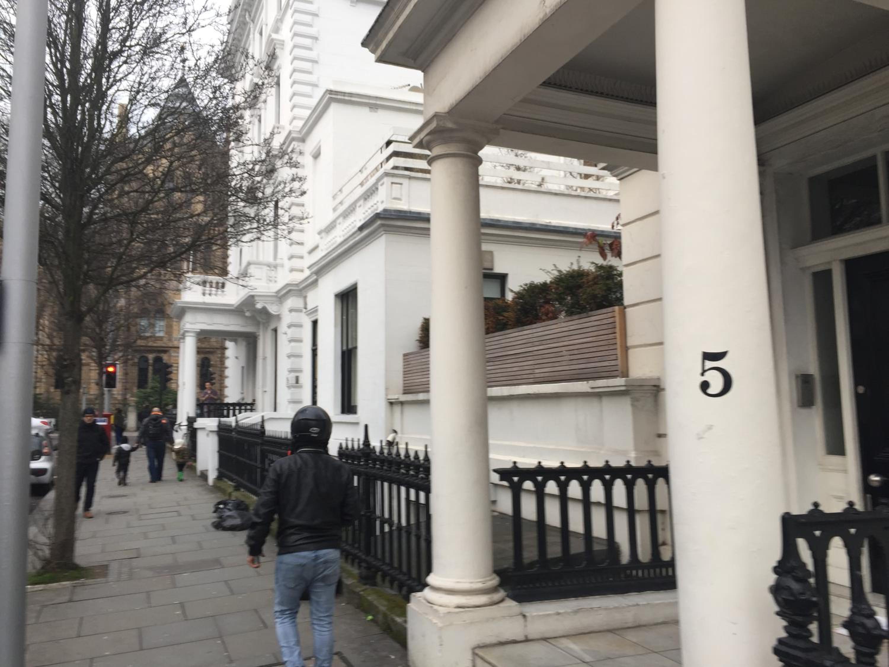 South Kensington Apartment x4, London