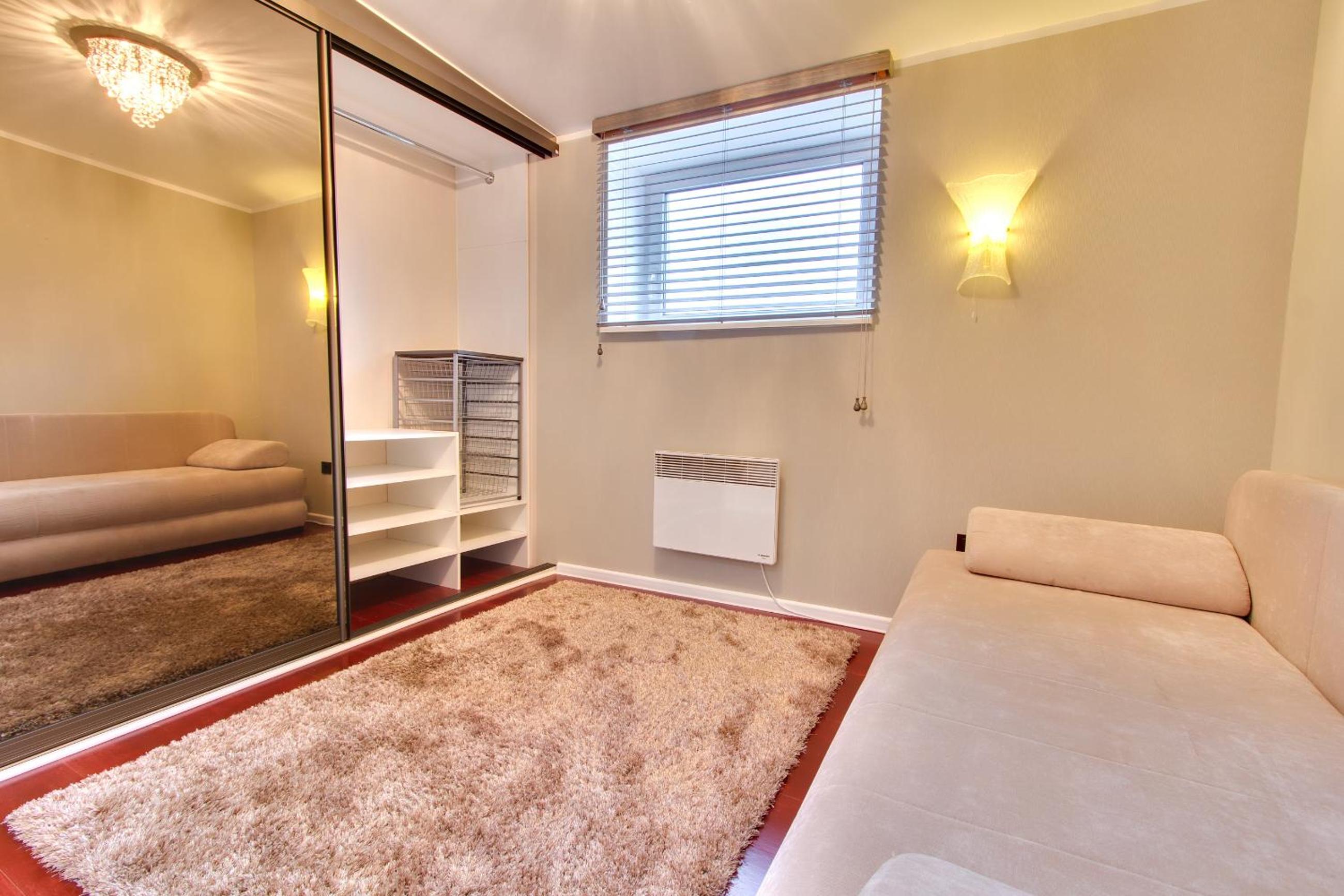 Toompuiestee Penthouse with Sauna