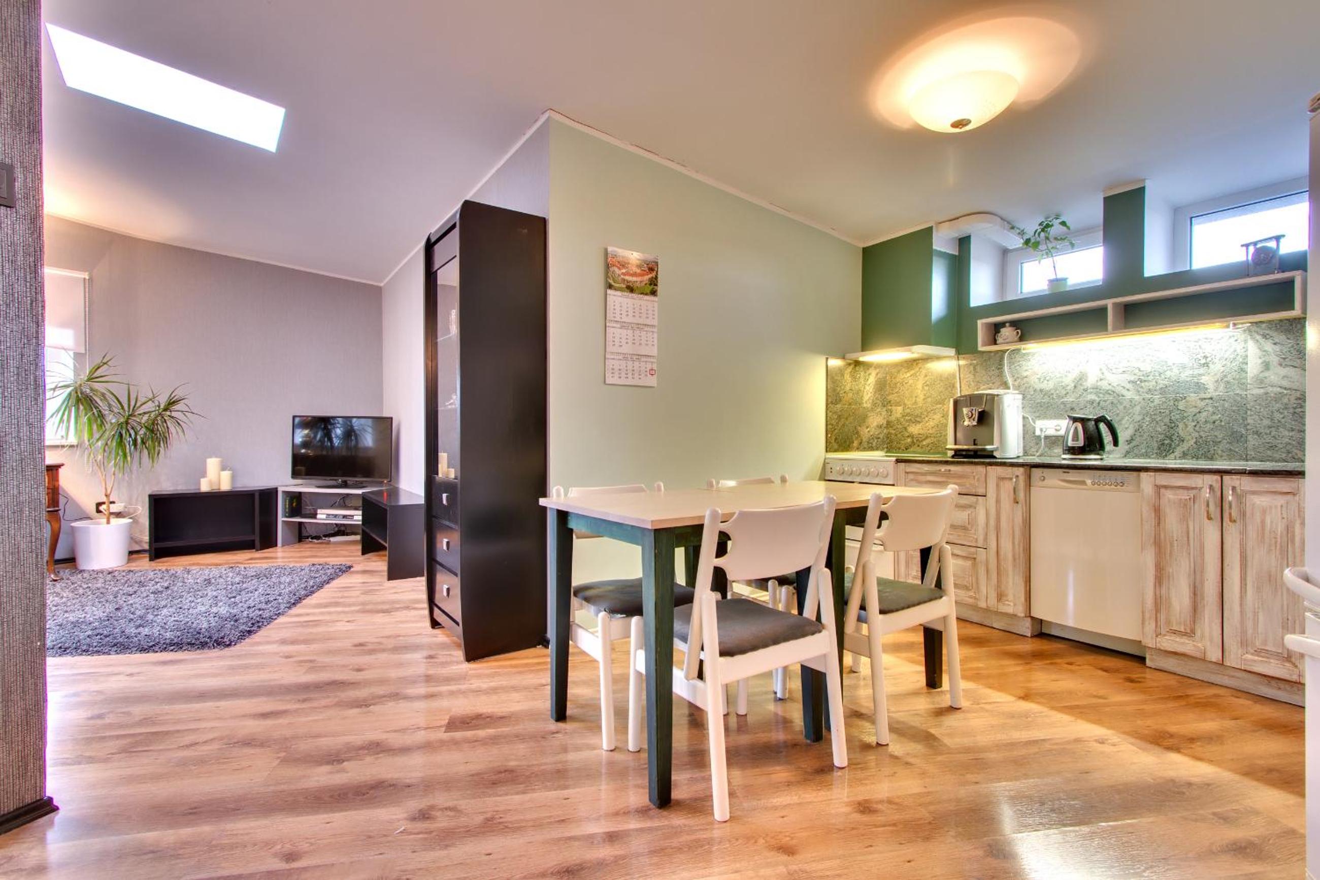 Toompuiestee Penthouse with Sauna