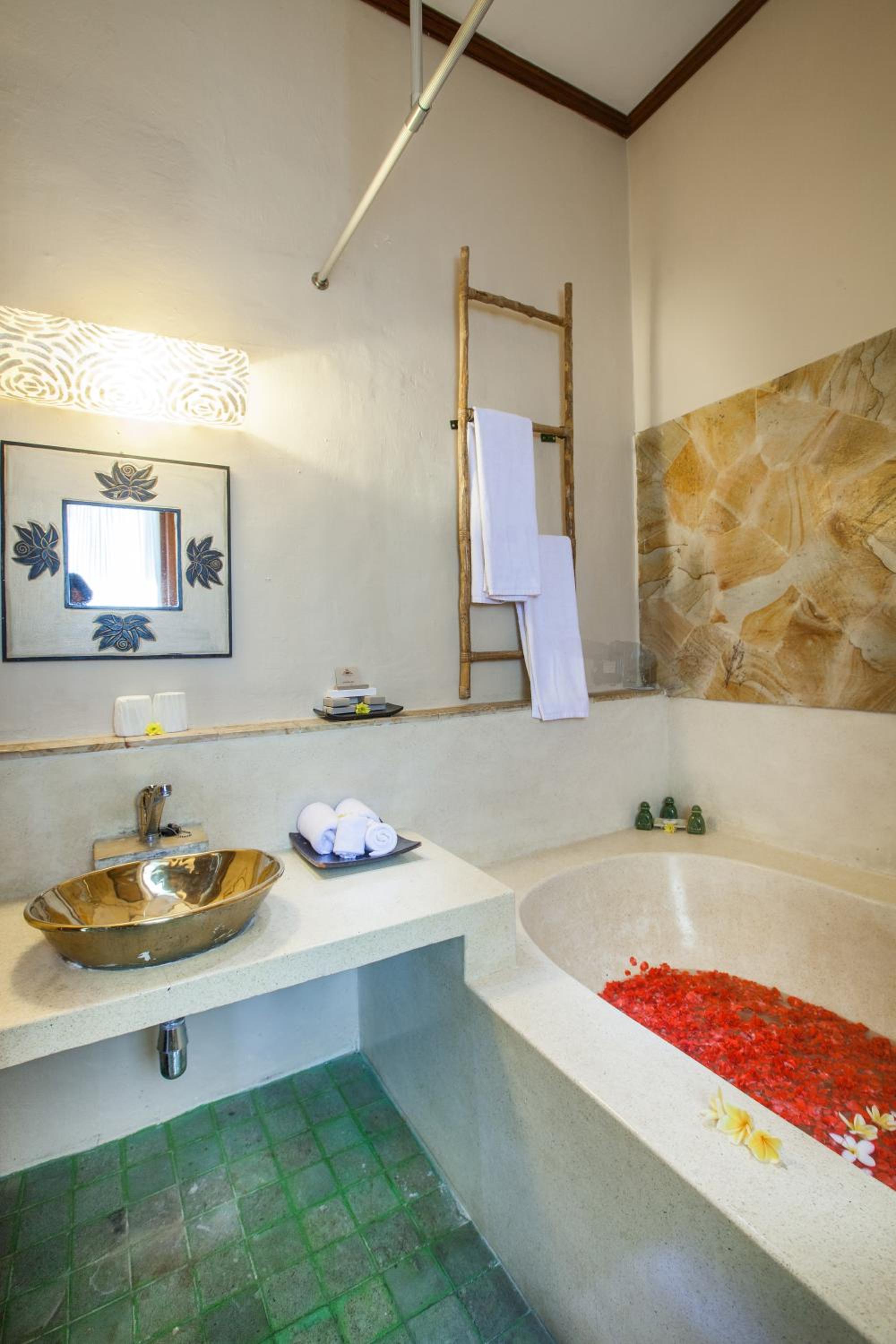 Junjungan Ubud Hotel and Spa